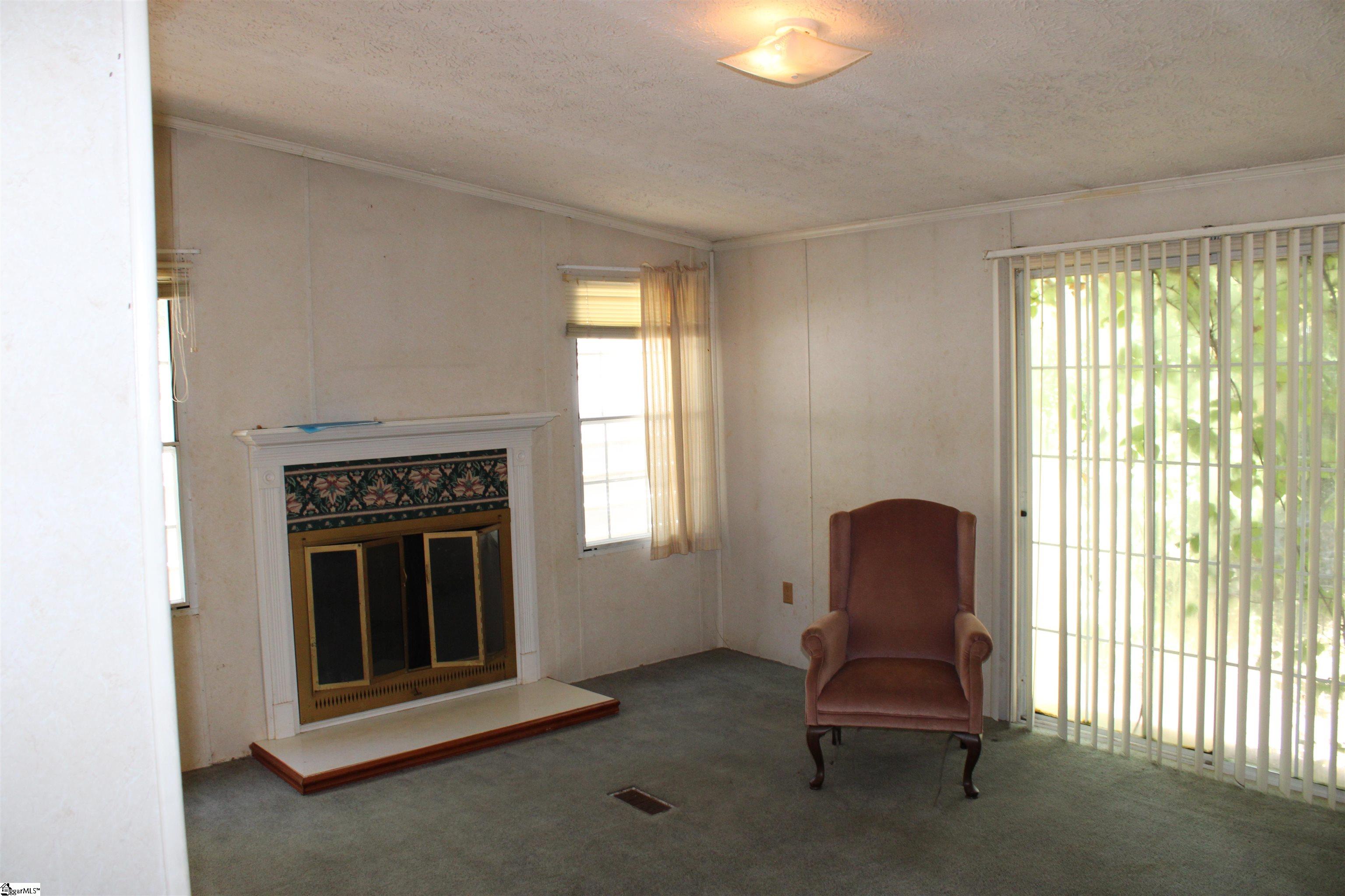 118 Spring Hill Road Property Photo 5