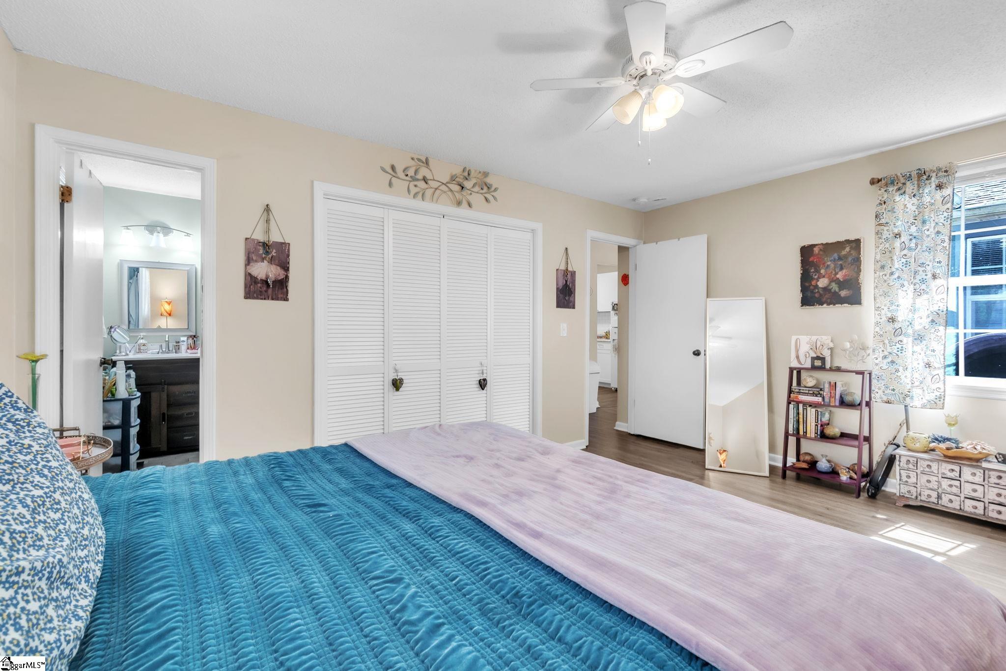 224/226 Devonwood Court Property Photo 24