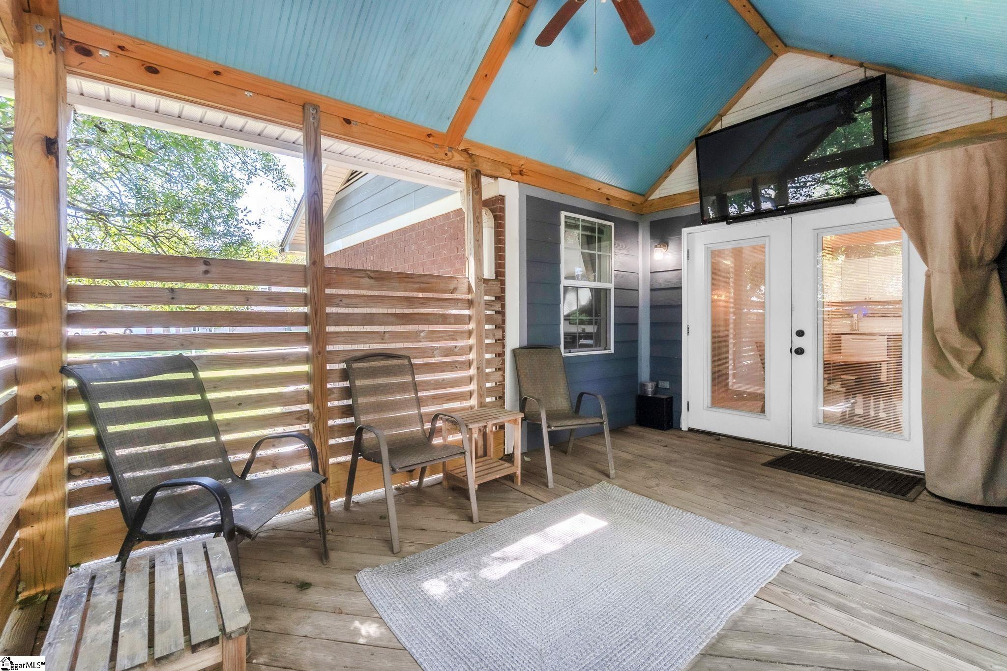 224/226 Devonwood Court Property Photo 35