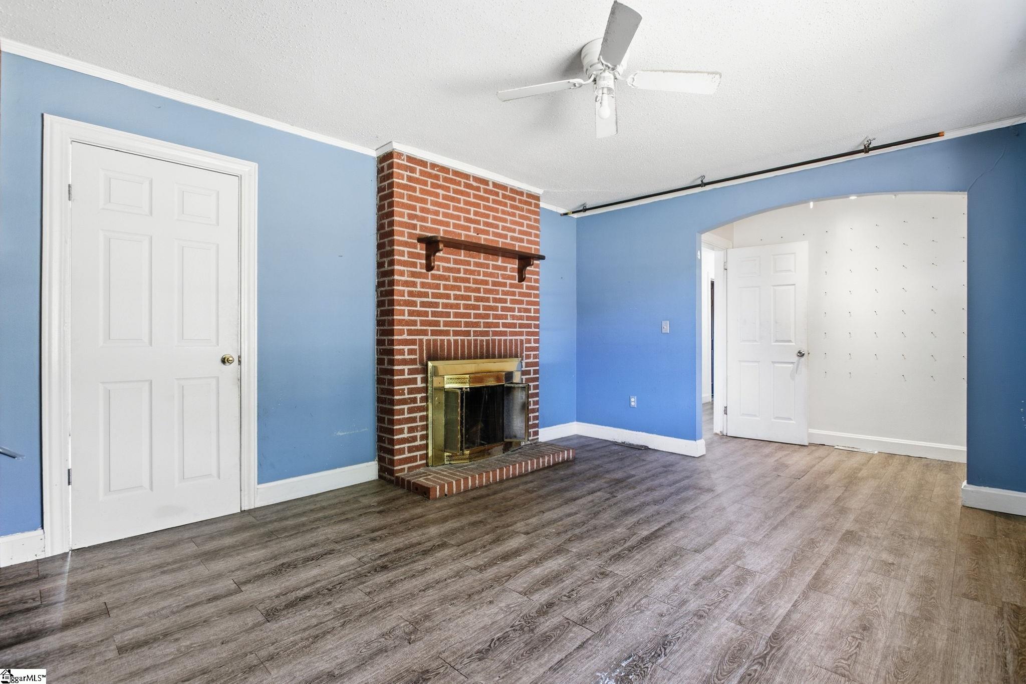3 New Perry Road Property Photo 6