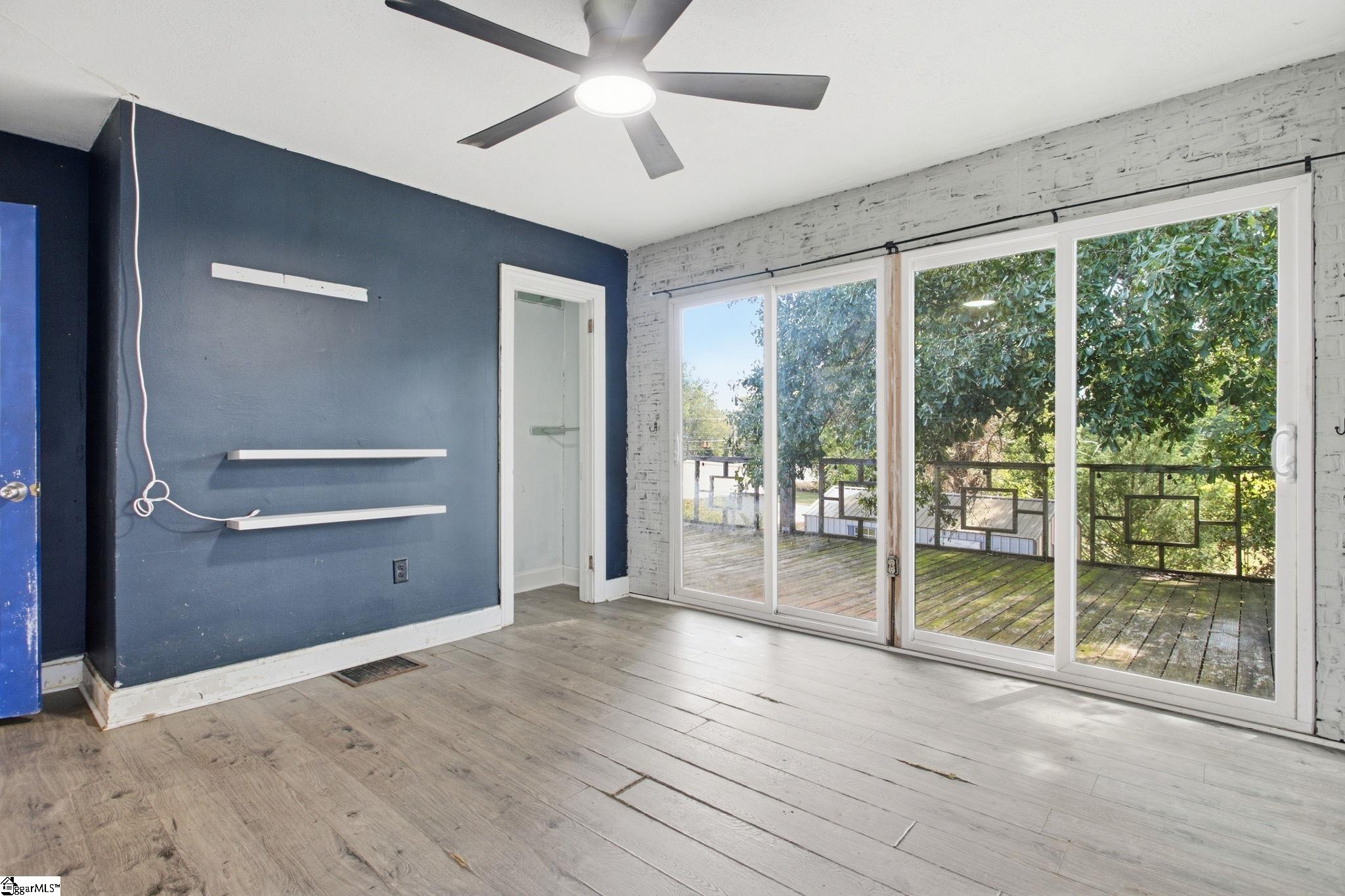 3 New Perry Road Property Photo 10