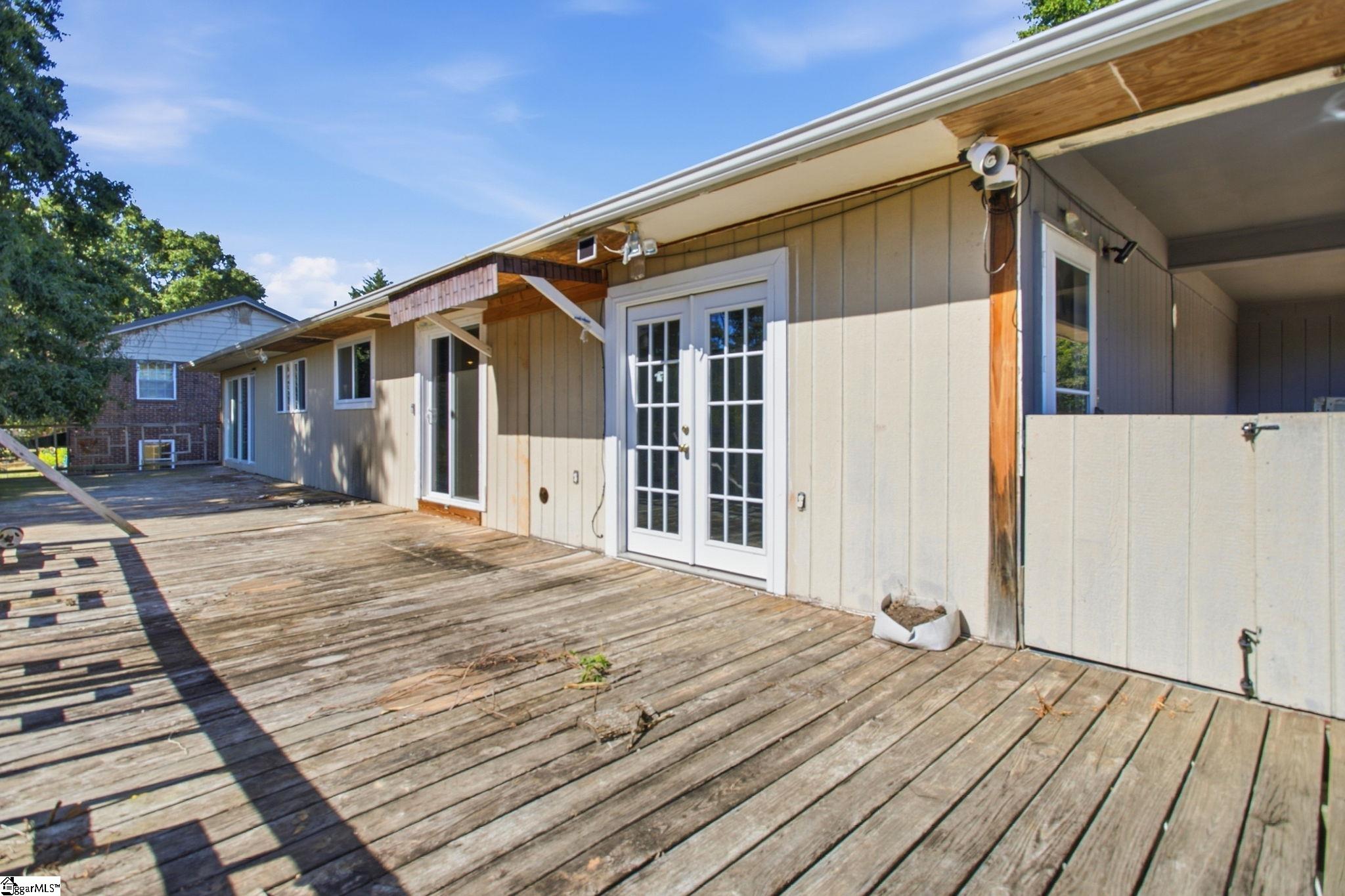 3 New Perry Road Property Photo 11