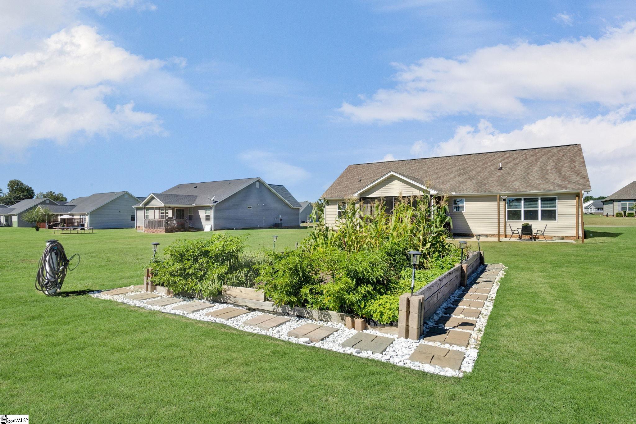 222 Little Man Drive Property Photo 34