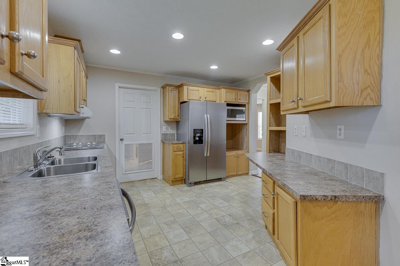208 Black Road Property Photo 10