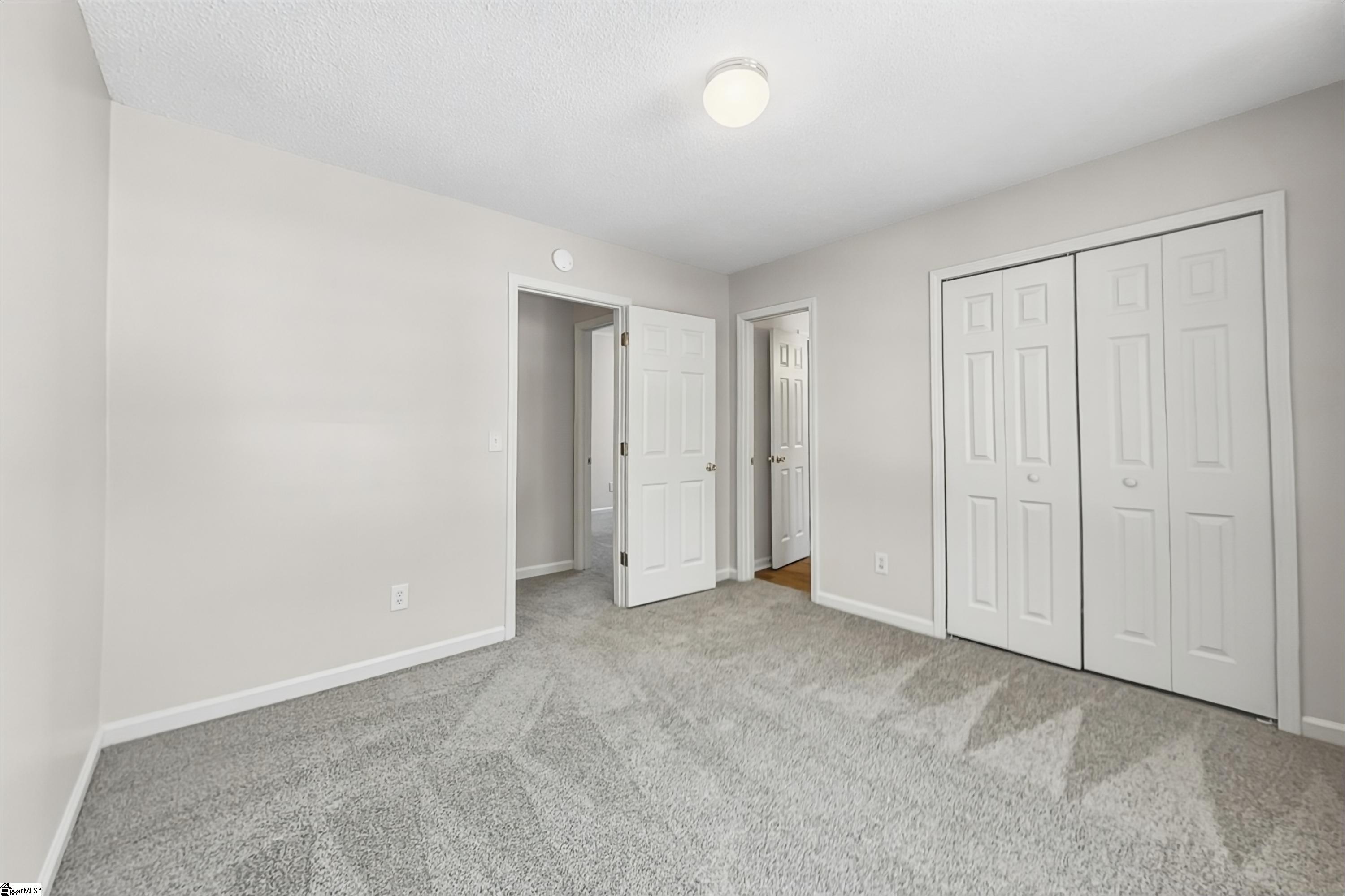 206 Fairview Lake Way Property Photo 9