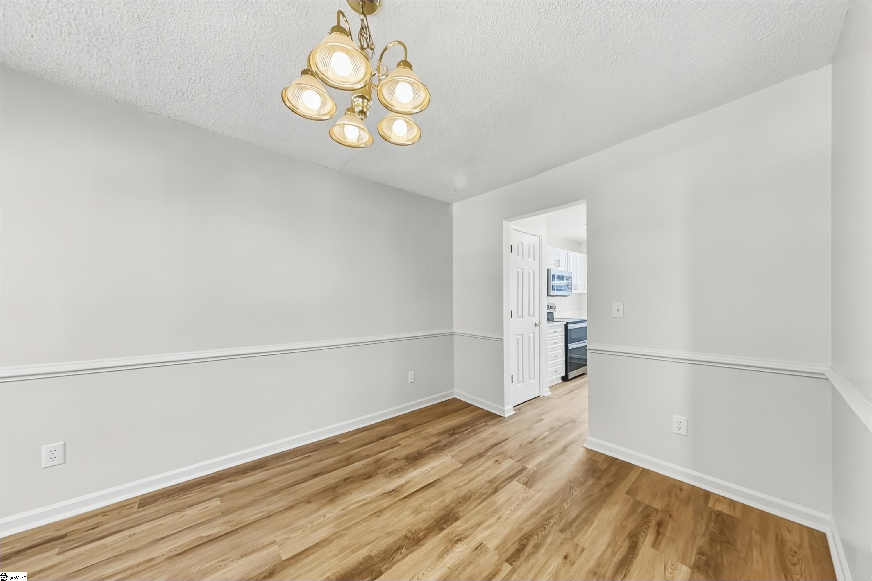 206 Fairview Lake Way Property Photo 16