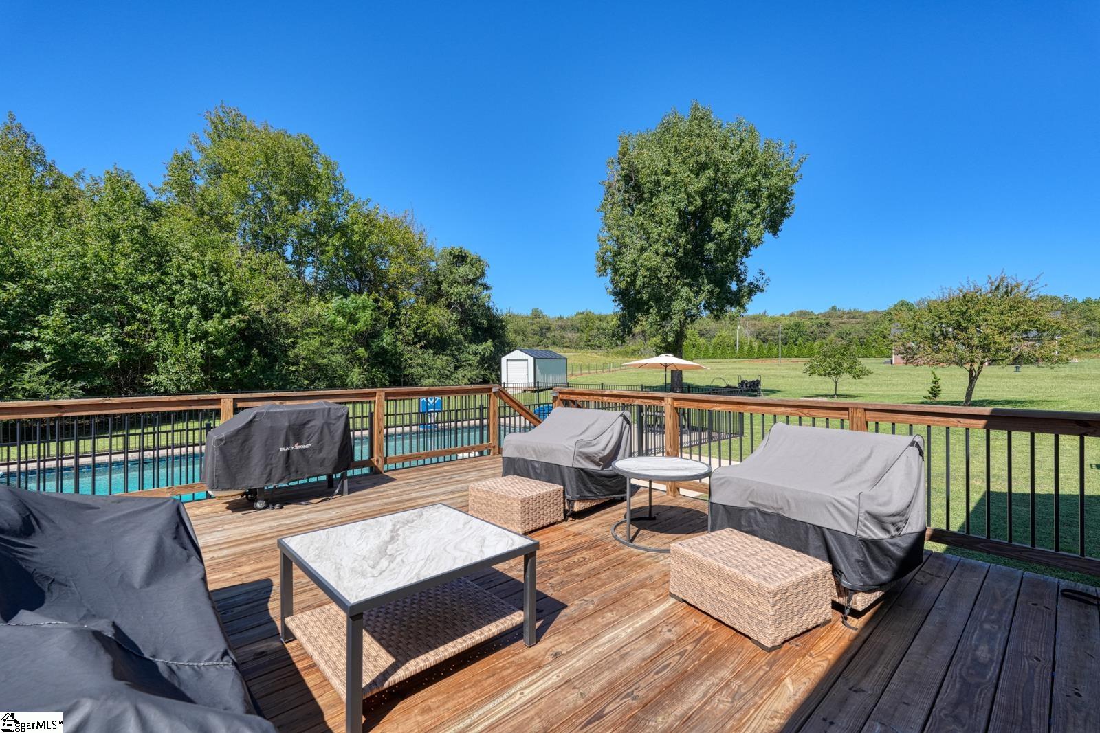 1511 S Green River Road Property Photo 35