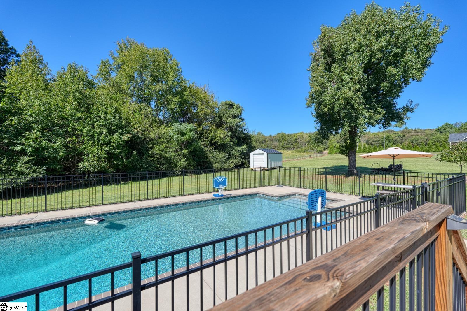 1511 S Green River Road Property Photo 37