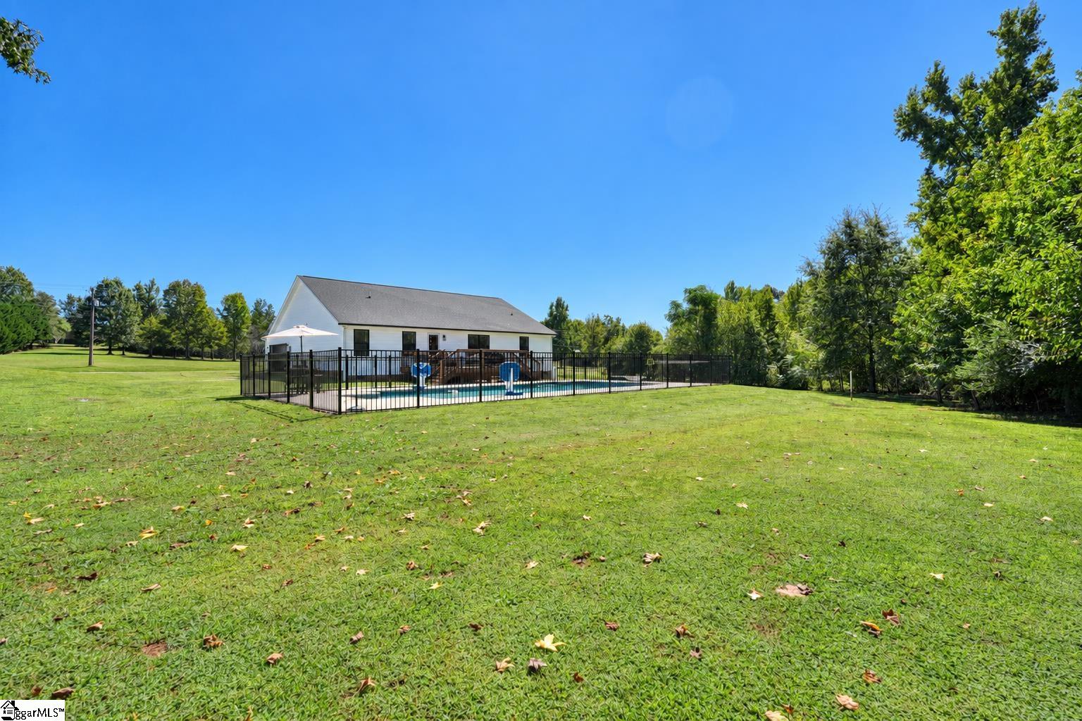 1511 S Green River Road Property Photo 43