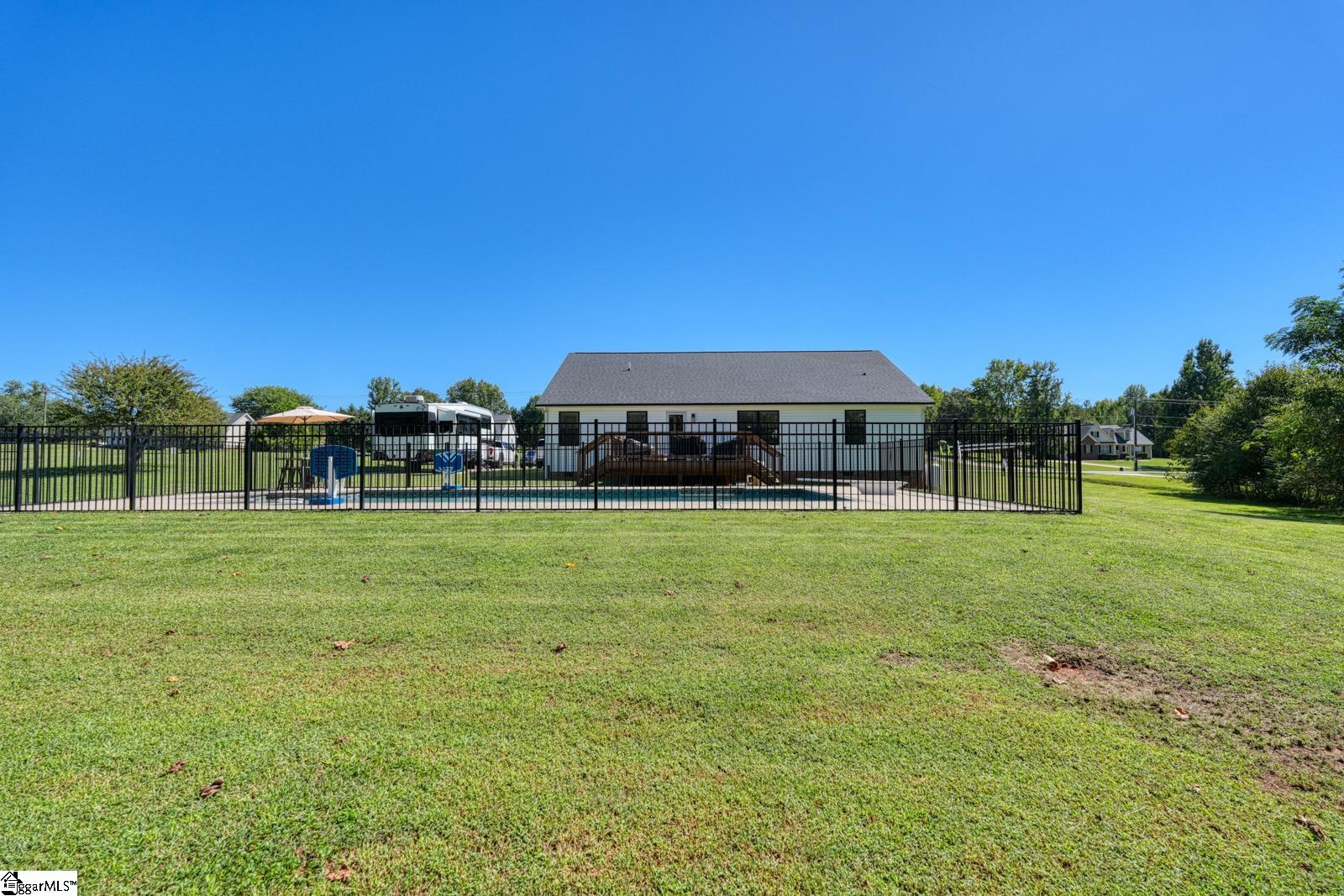 1511 S Green River Road Property Photo 44
