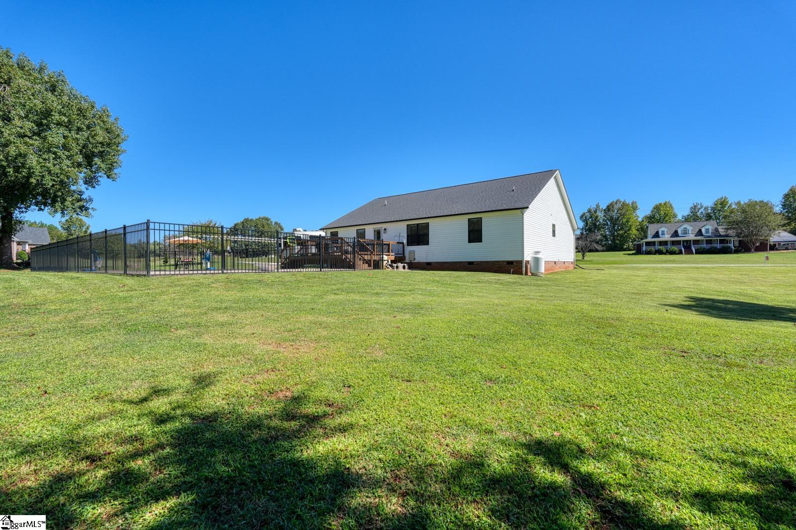 1511 S Green River Road Property Photo 45