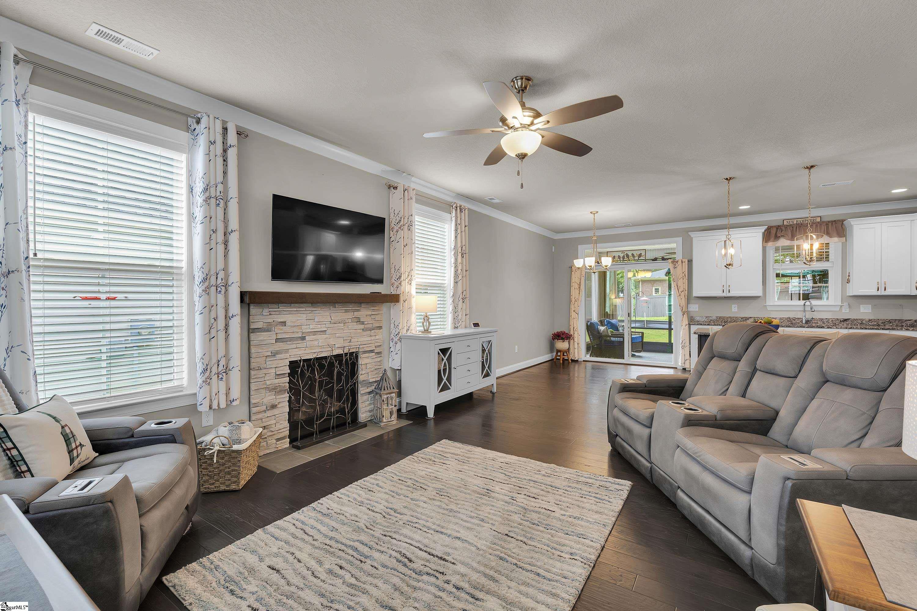 26 Golden Apple Trail Property Photo 5