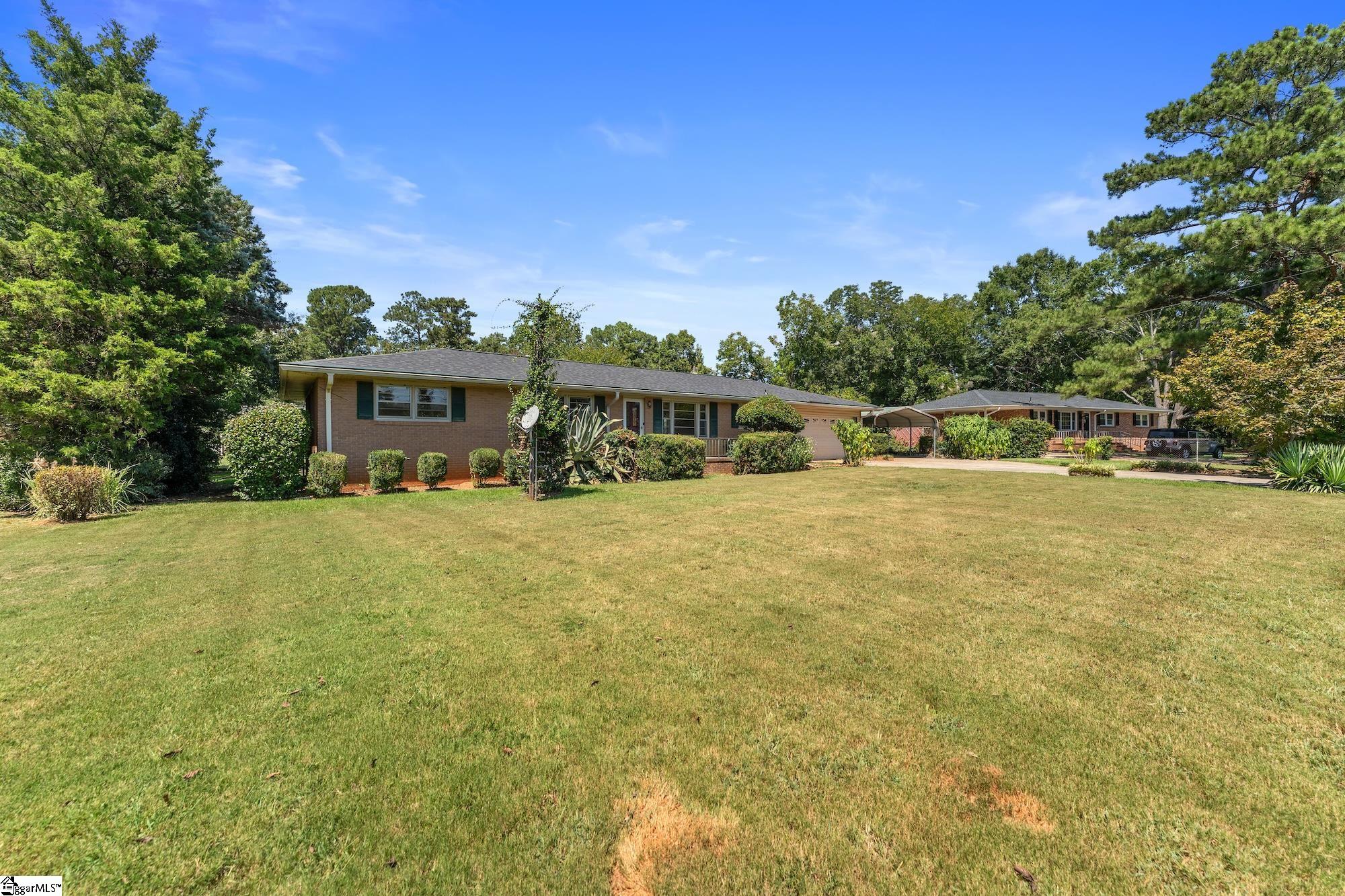 505 Winfield Drive Property Photo 4