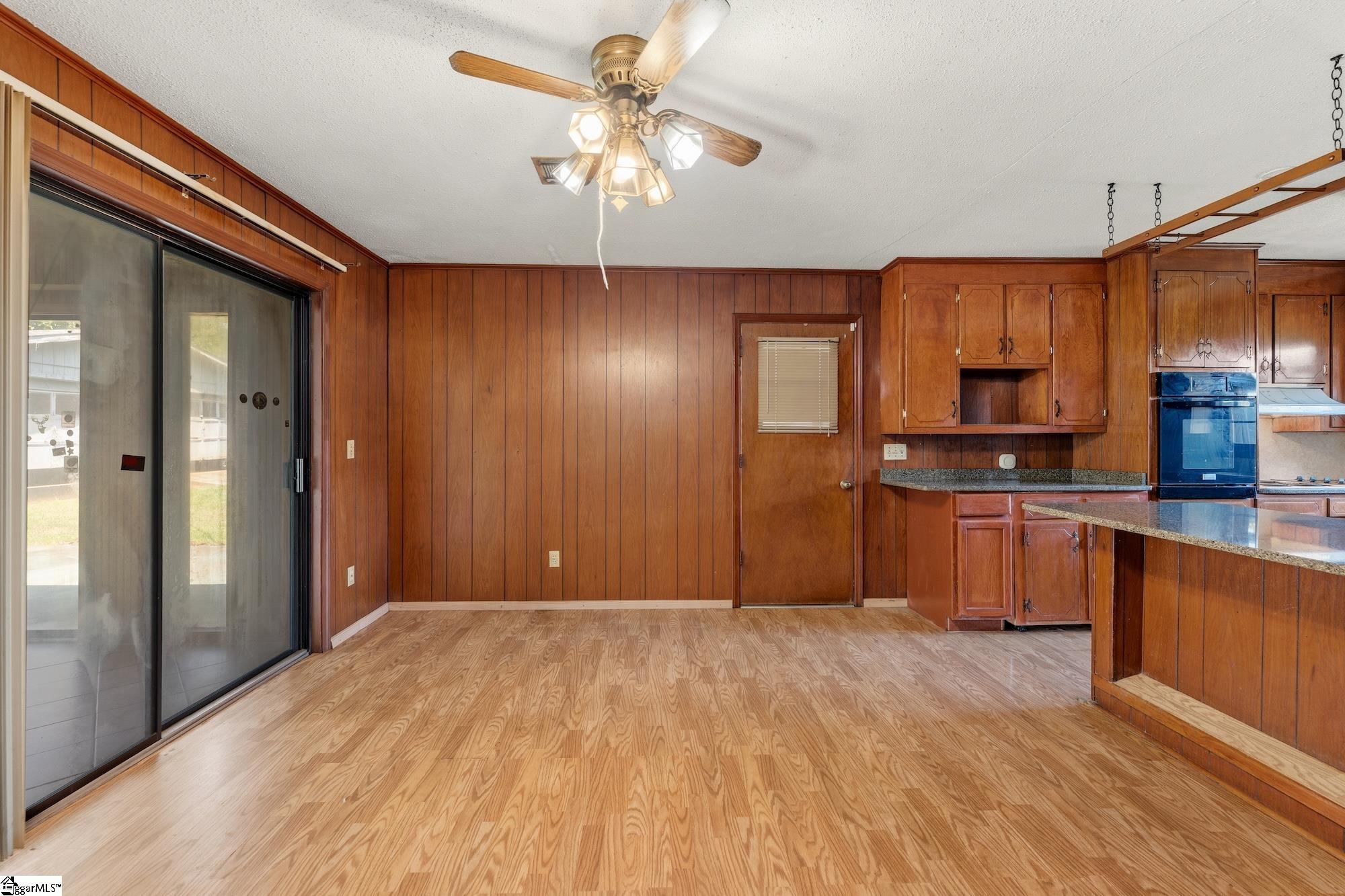 505 Winfield Drive Property Photo 10