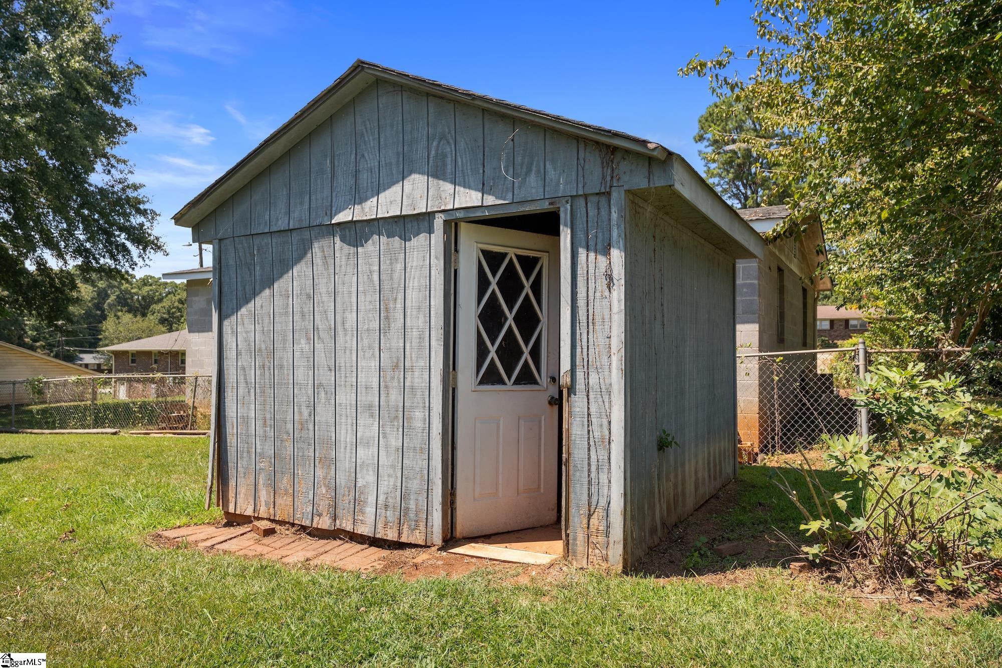 505 Winfield Drive Property Photo 30