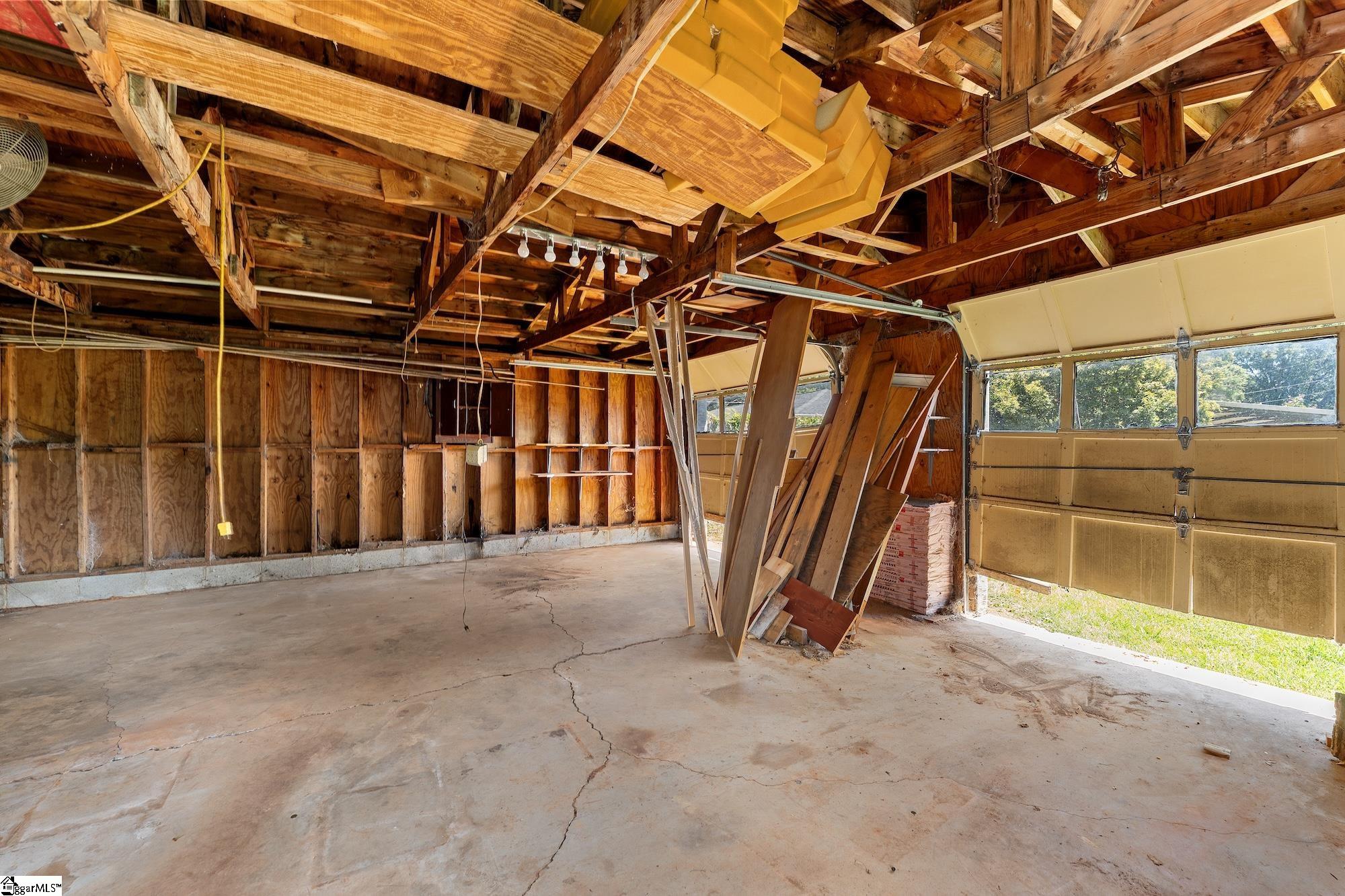 505 Winfield Drive Property Photo 33