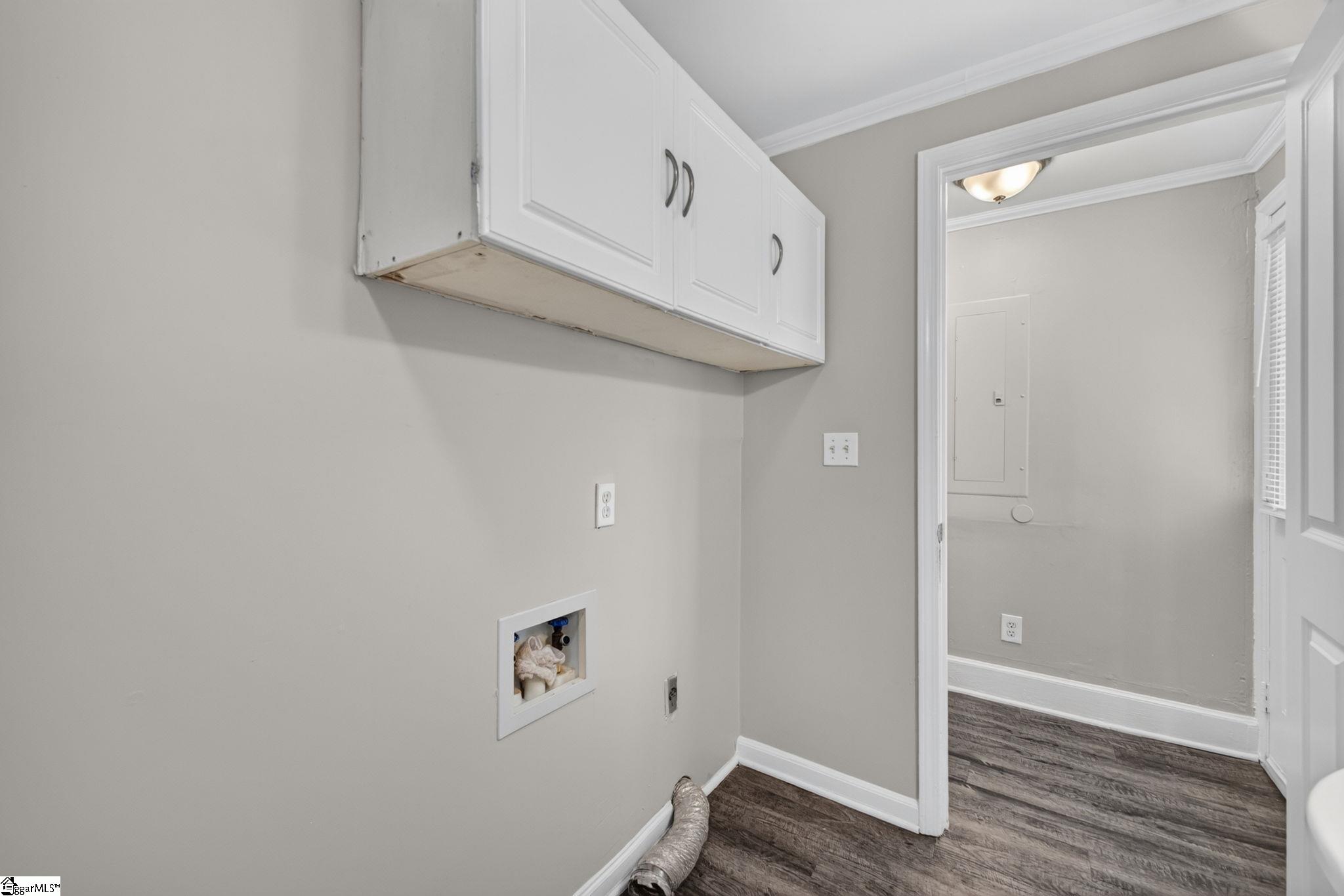 1575 Main Street Property Photo 21