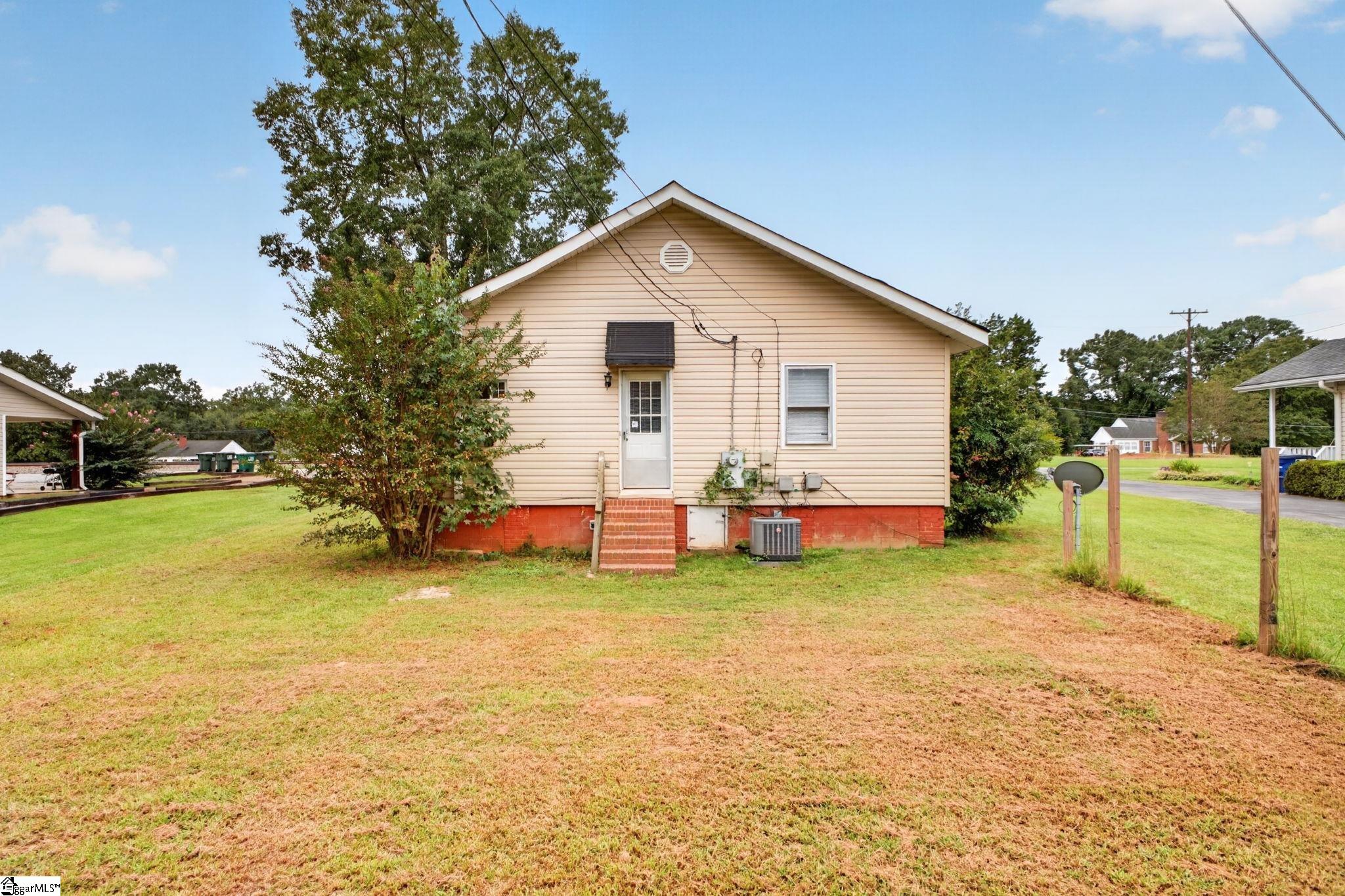 1575 Main Street Property Photo 27
