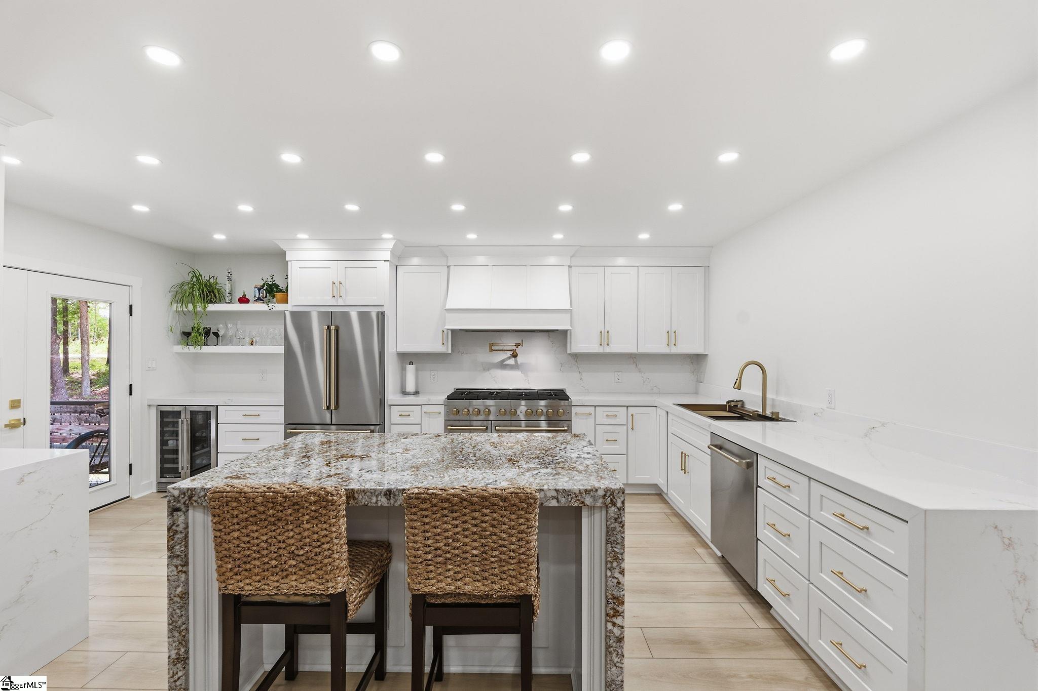 650 Lightwood Knot Road Property Photo 13