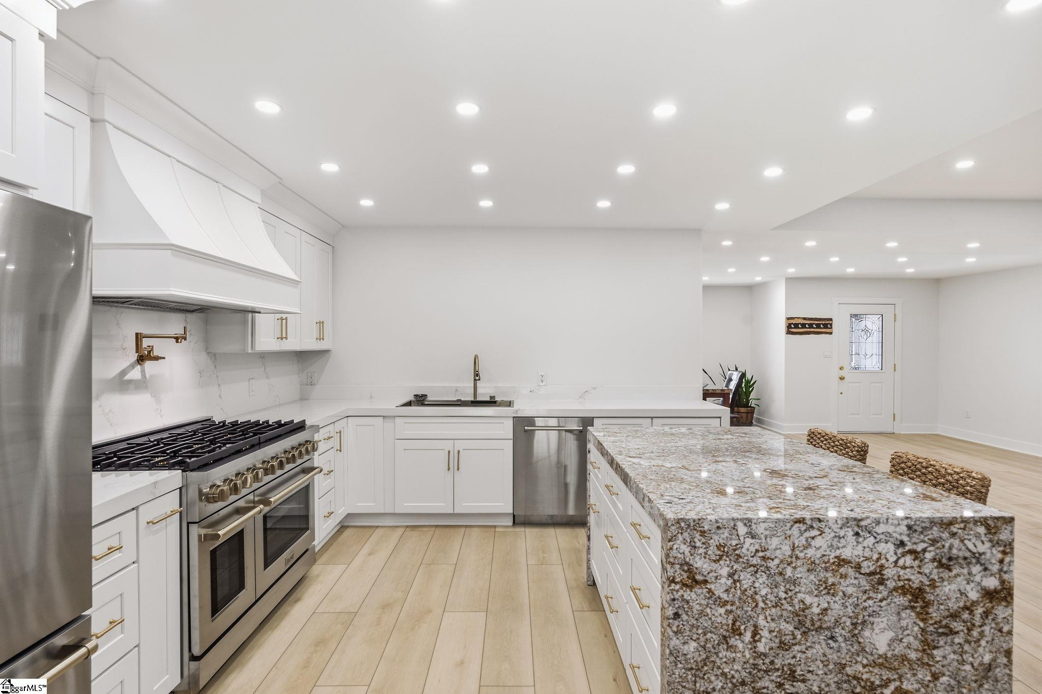 650 Lightwood Knot Road Property Photo 15