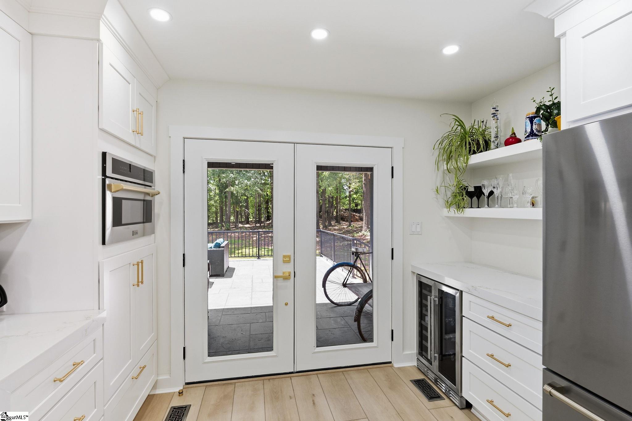 650 Lightwood Knot Road Property Photo 18