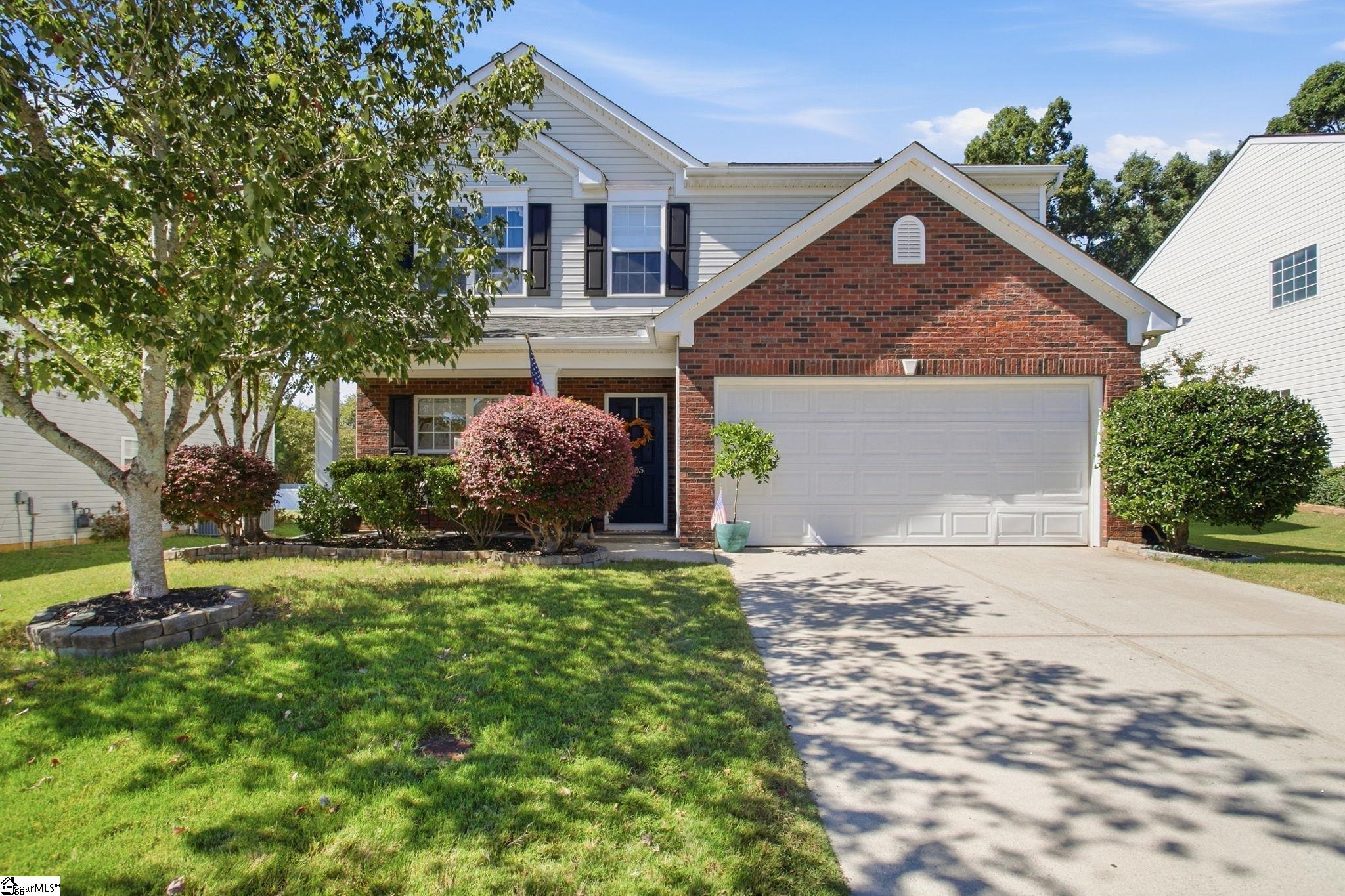105 Farmbrook Way Property Photo 1