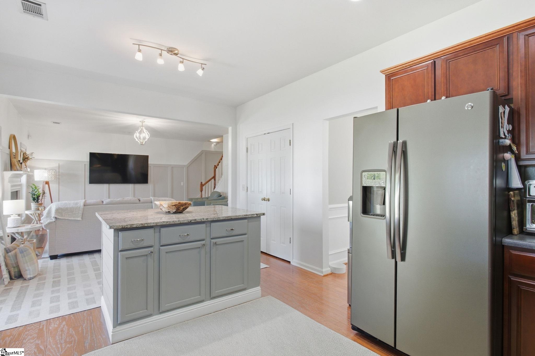 105 Farmbrook Way Property Photo 14