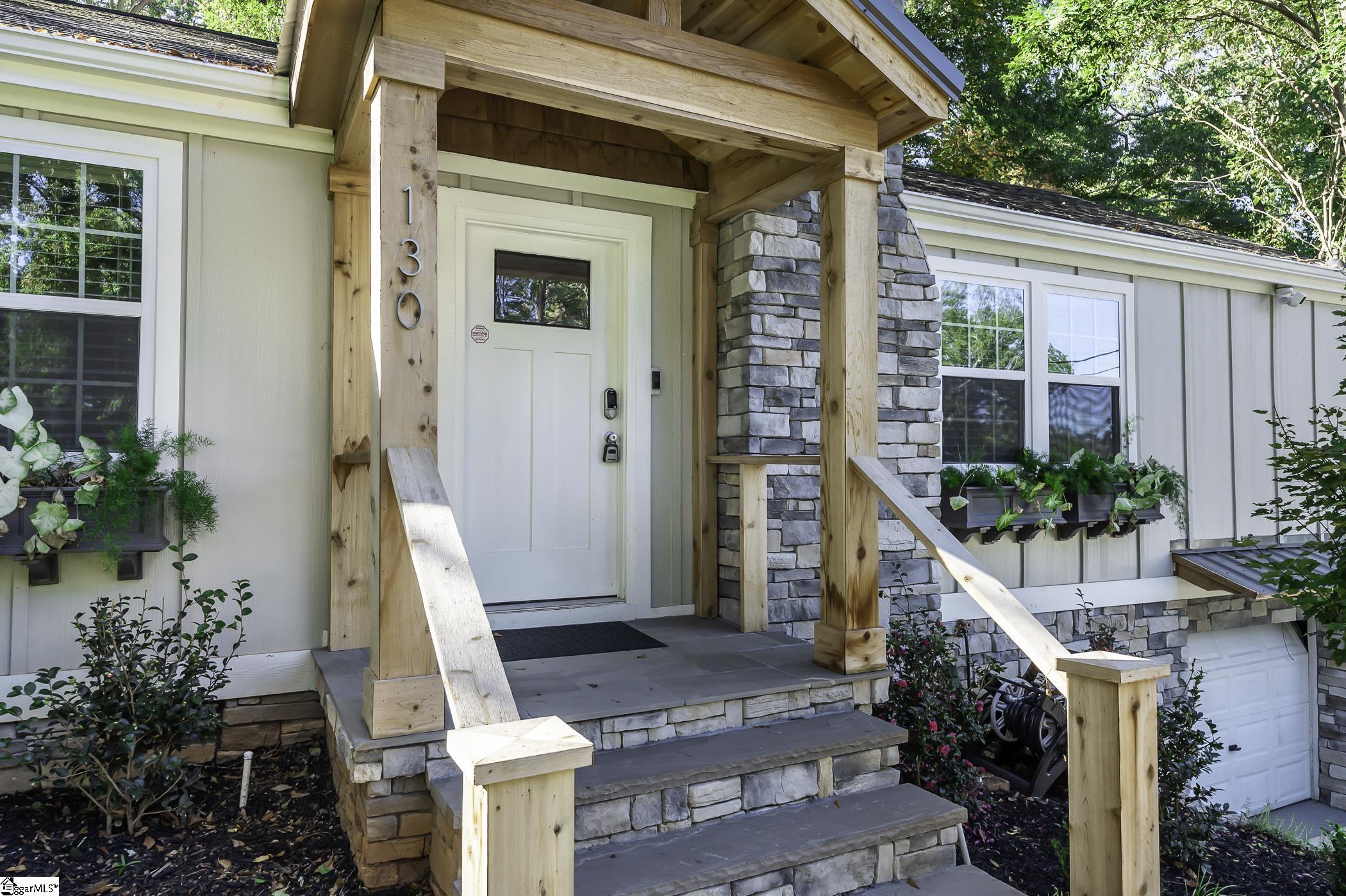 130 Cleveirvine Avenue Property Photo 3