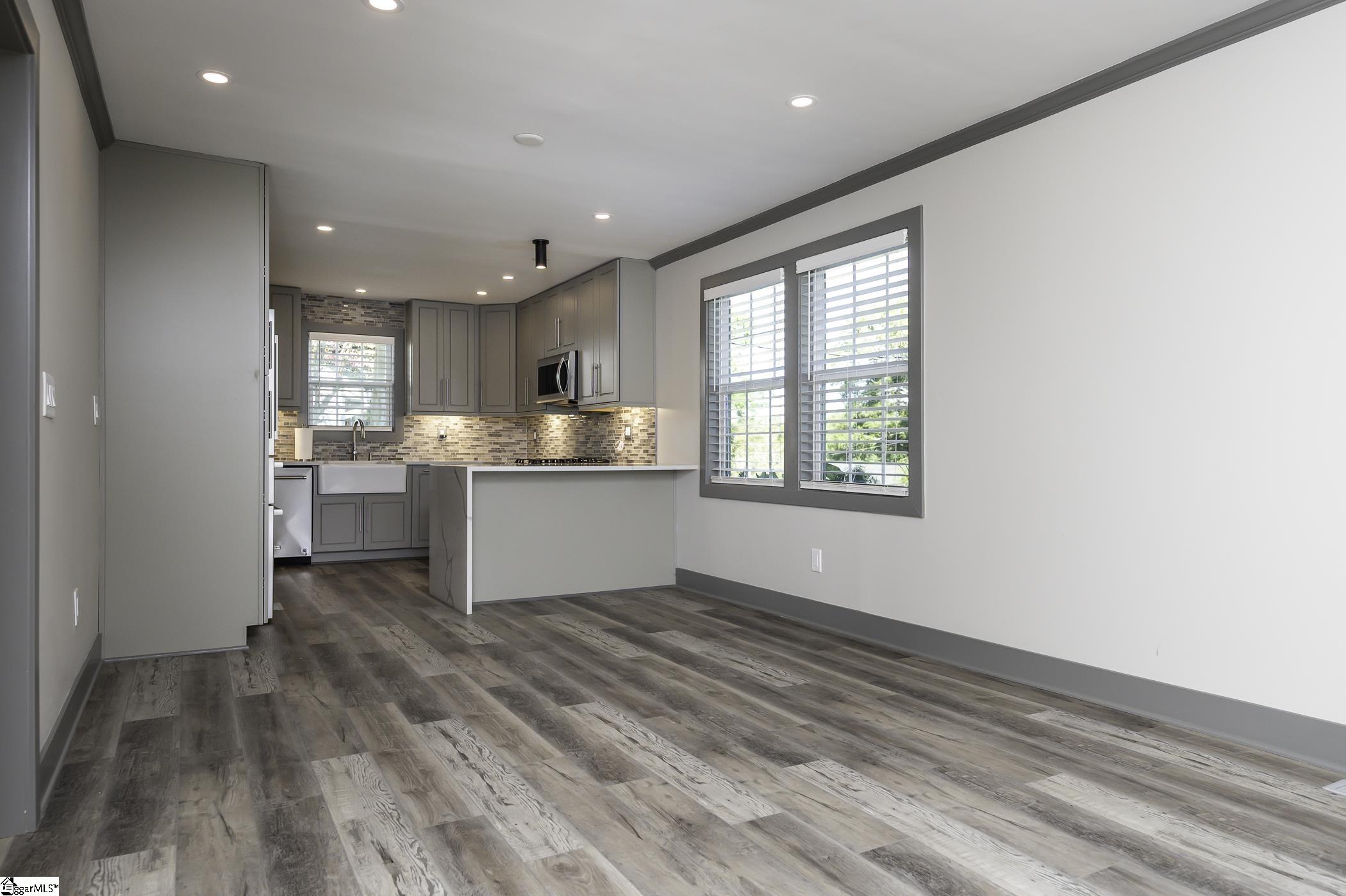 130 Cleveirvine Avenue Property Photo 12