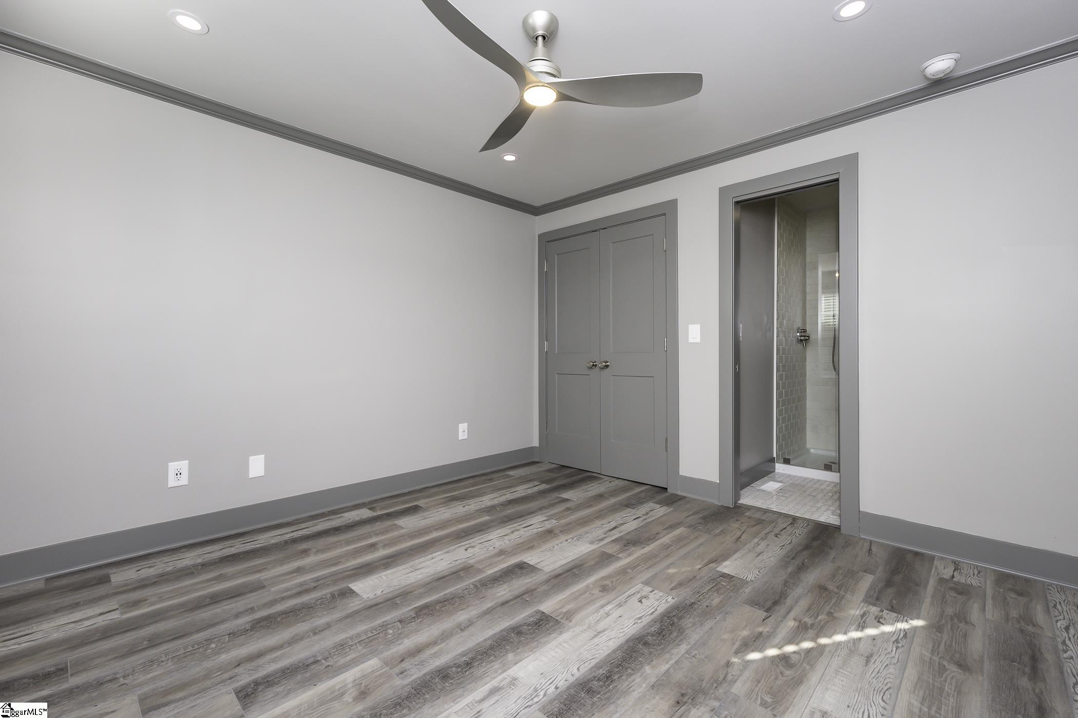 130 Cleveirvine Avenue Property Photo 19