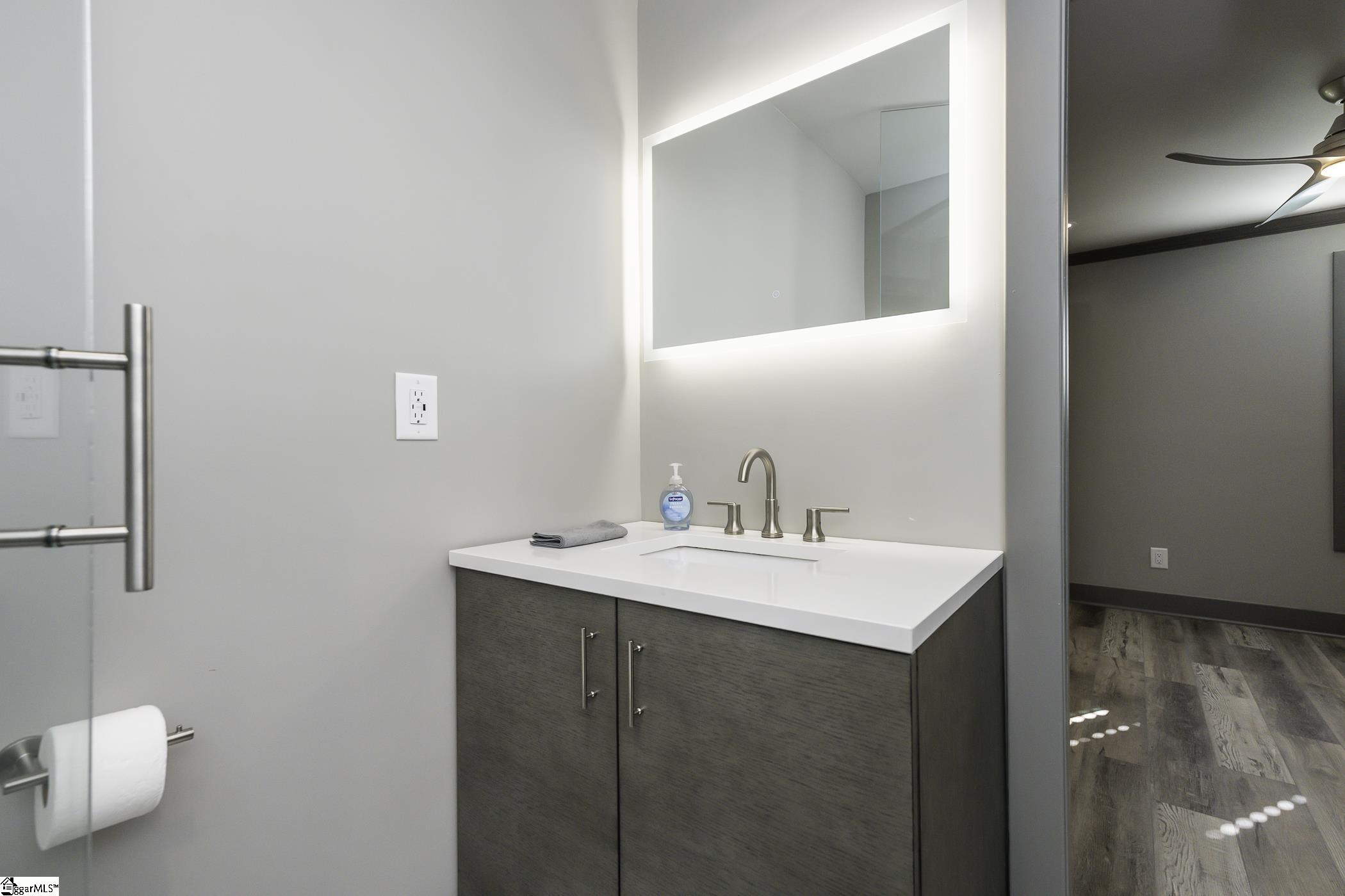 130 Cleveirvine Avenue Property Photo 23