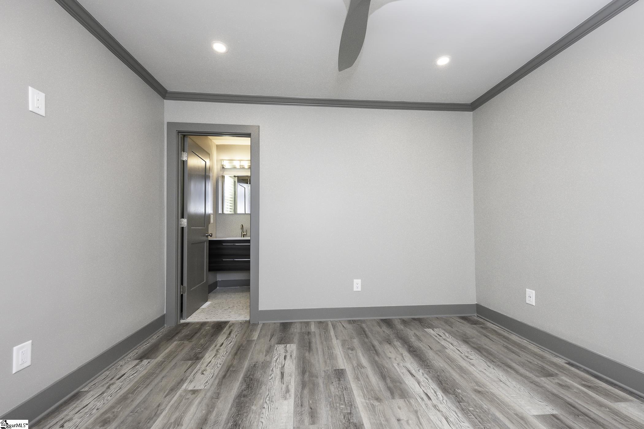 130 Cleveirvine Avenue Property Photo 27