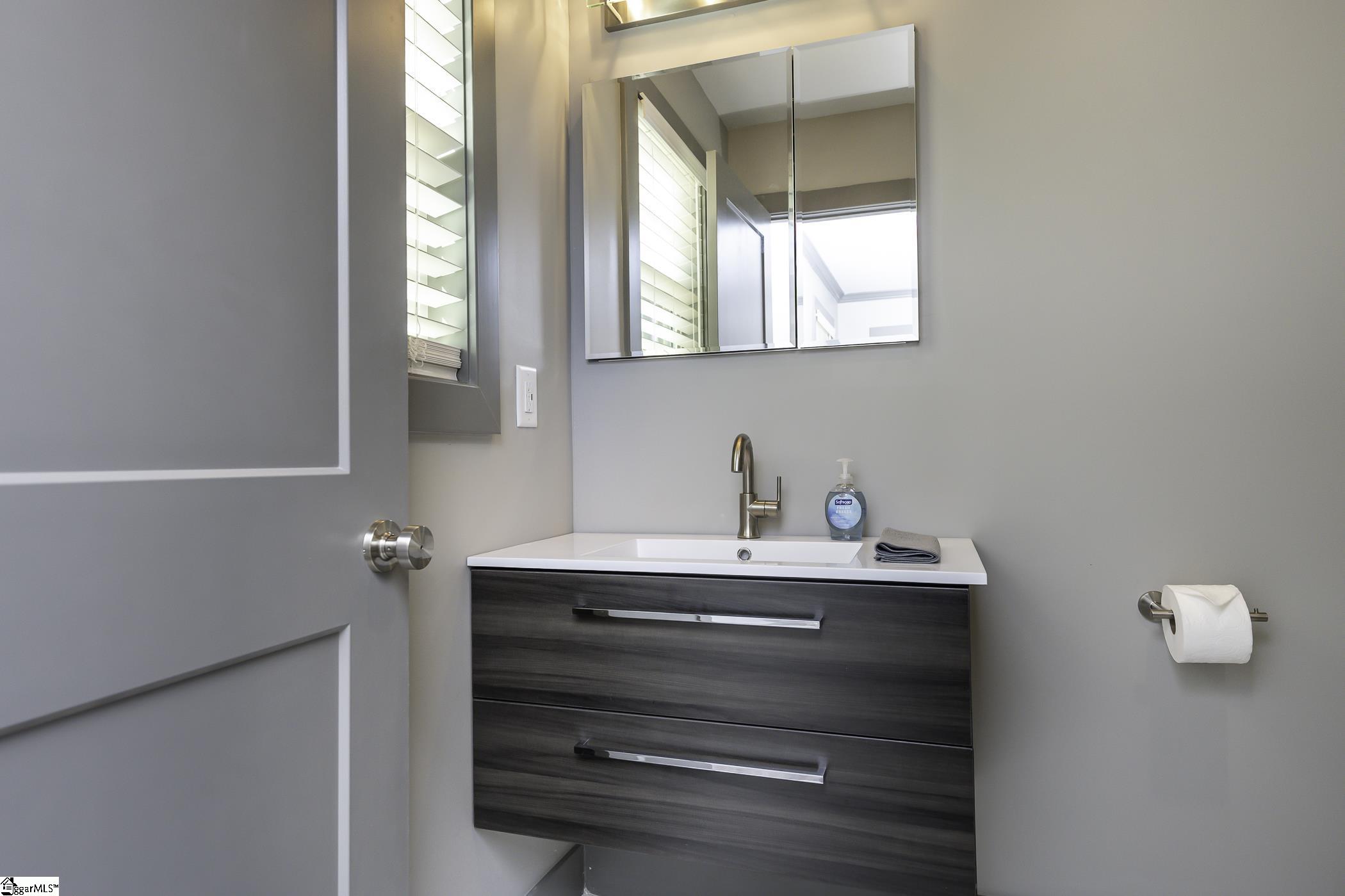 130 Cleveirvine Avenue Property Photo 30