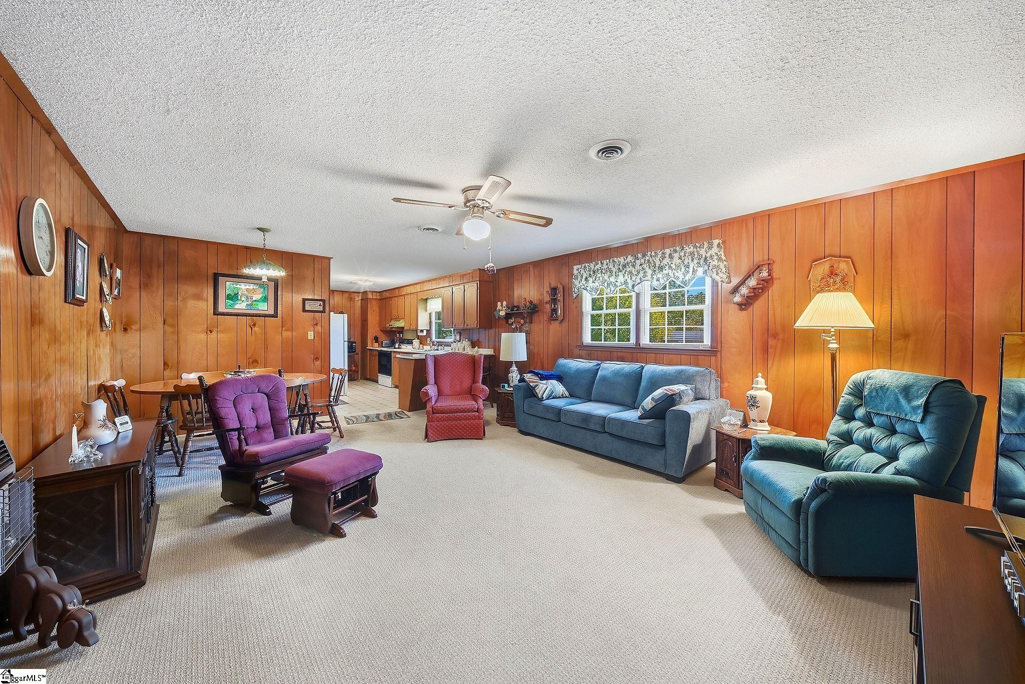 108 Scenic Circle Property Photo 2