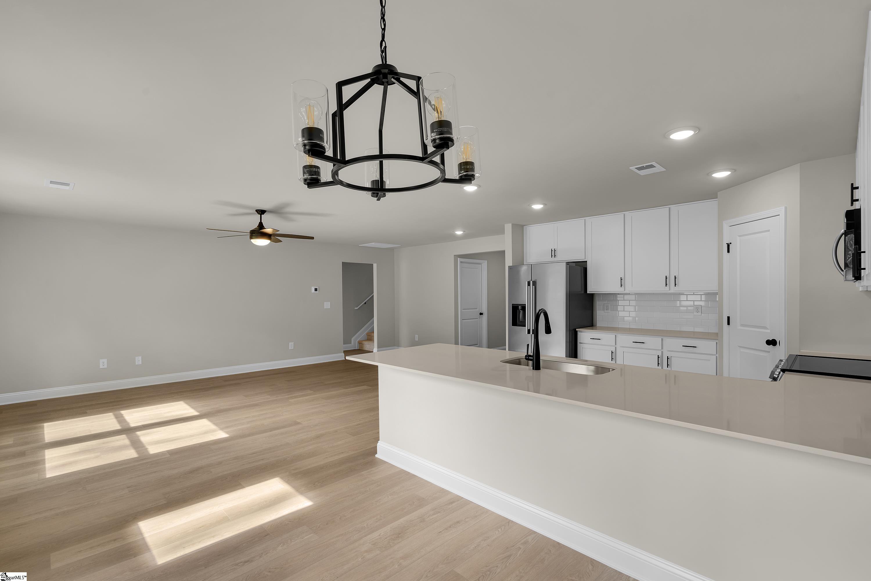 1839 Memorial Drive Extension Property Photo 8