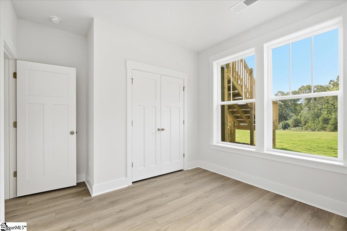 809 Lonsdale Court Property Photo 15