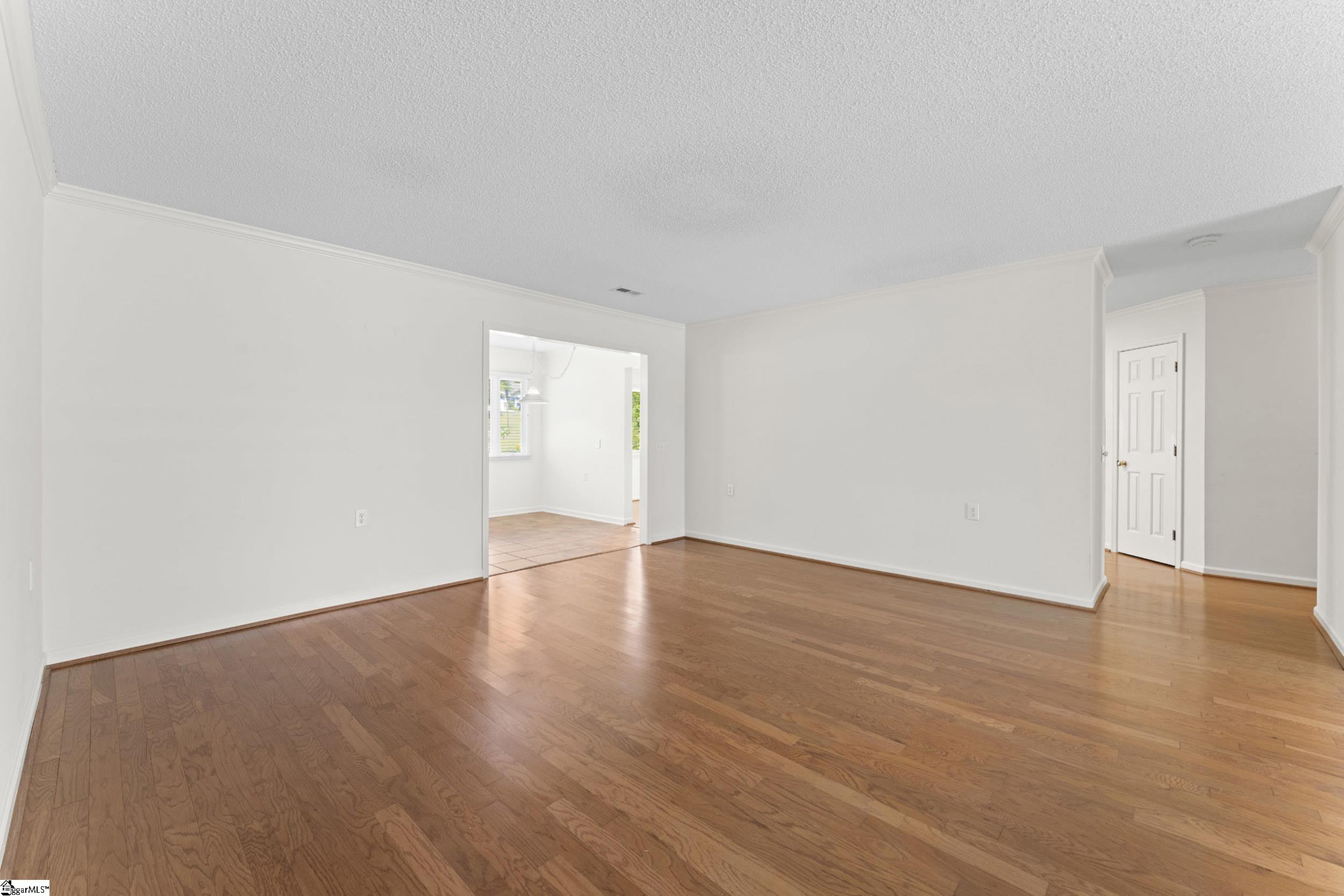 1 Sunbriar Drive Property Photo 10