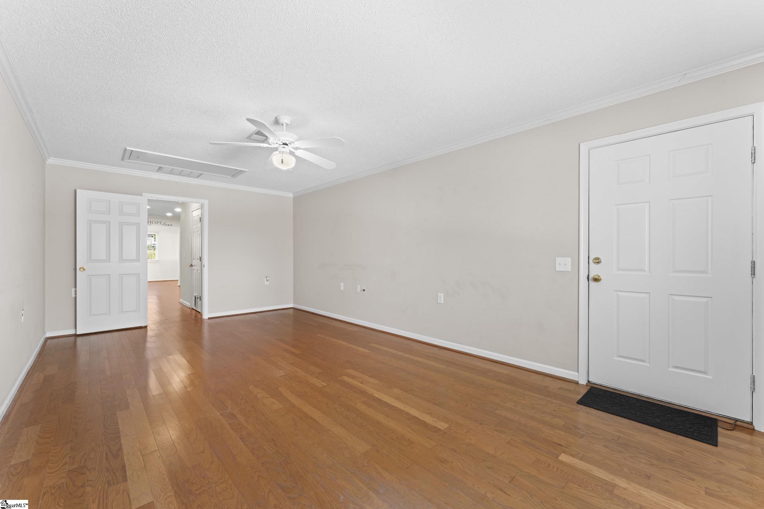 1 Sunbriar Drive Property Photo 21