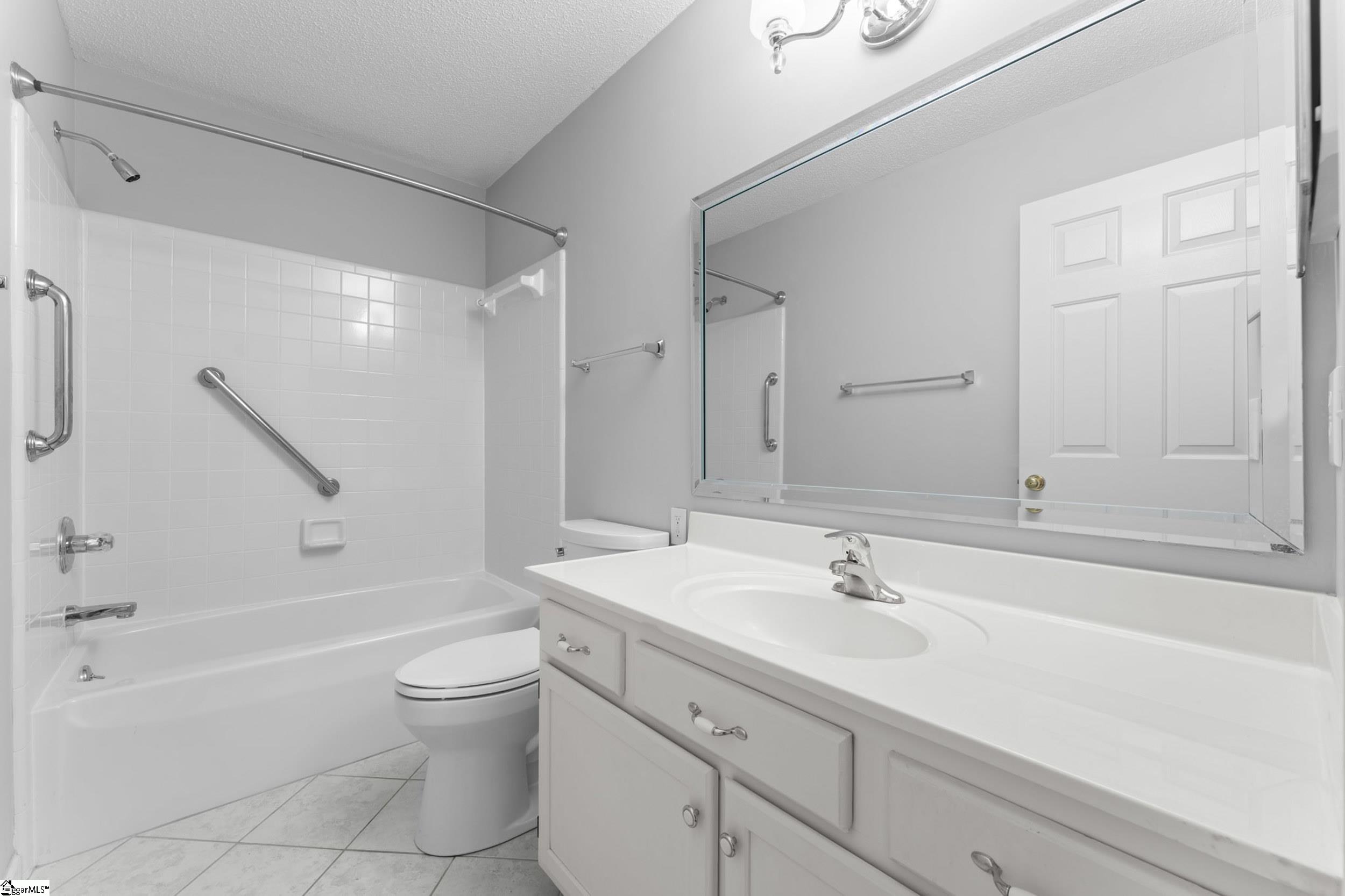 1 Sunbriar Drive Property Photo 32