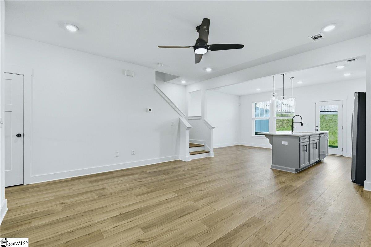 213 Telluride Way Property Photo 12