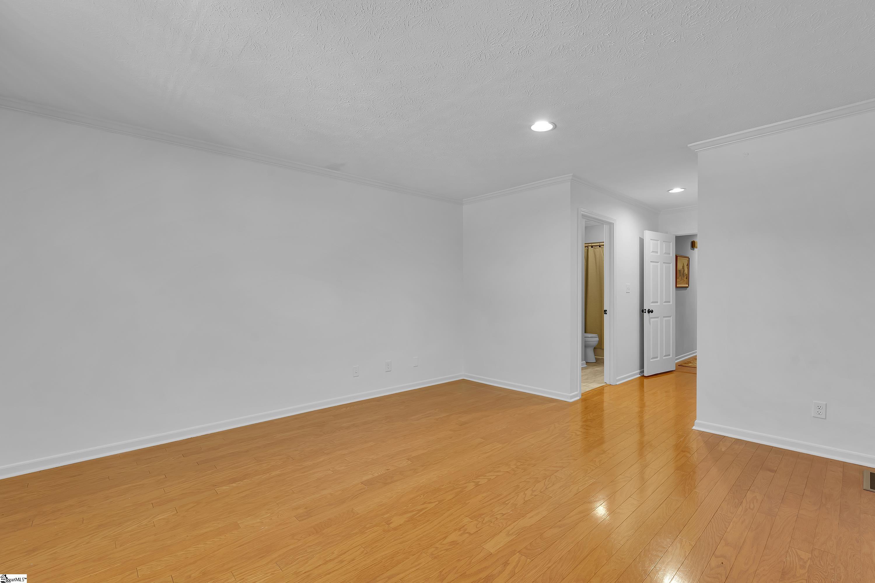 410 Swansgate Place Property Photo 14