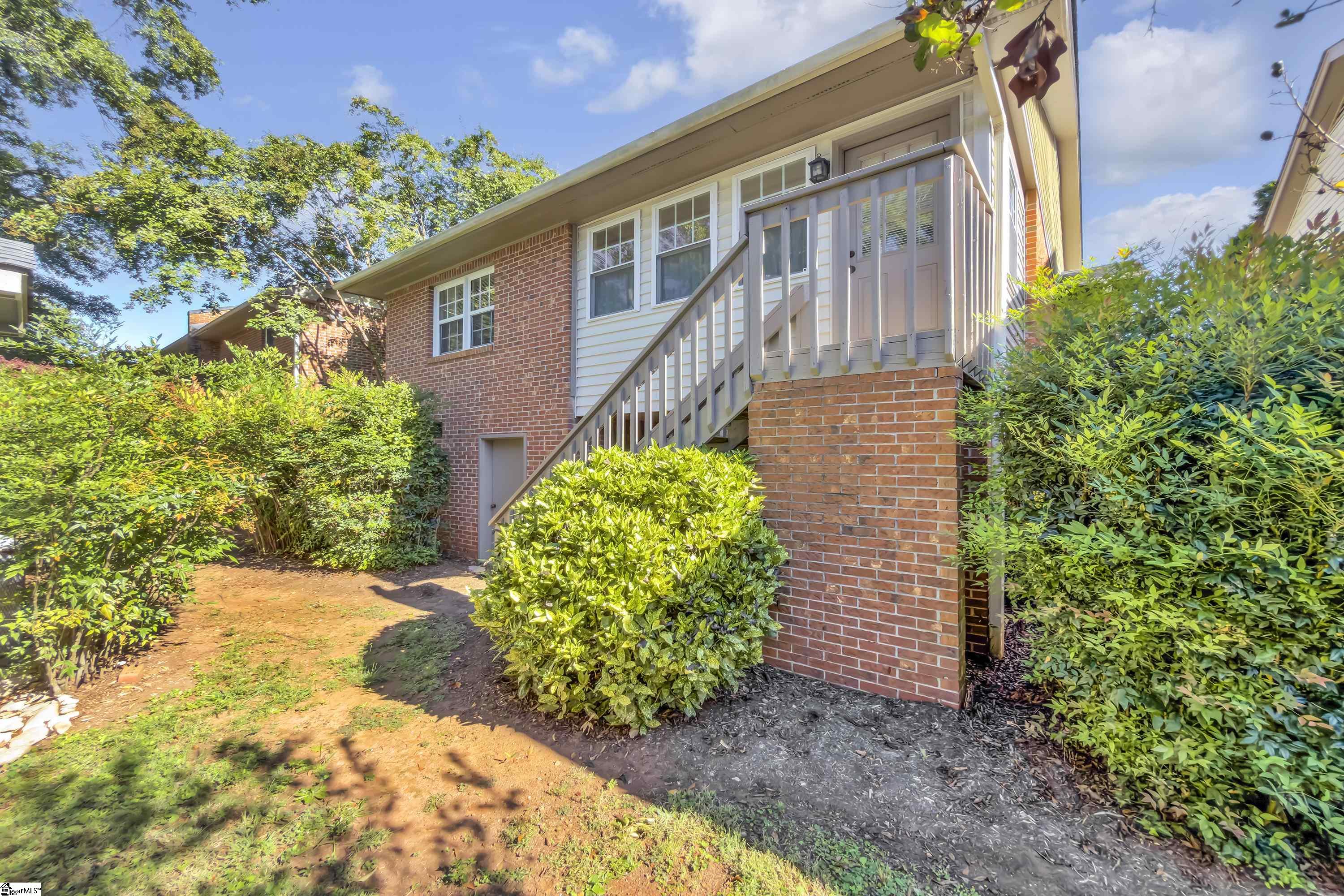 410 Swansgate Place Property Photo 22