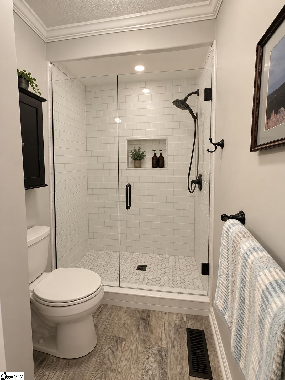 410 Swansgate Place Property Photo 29
