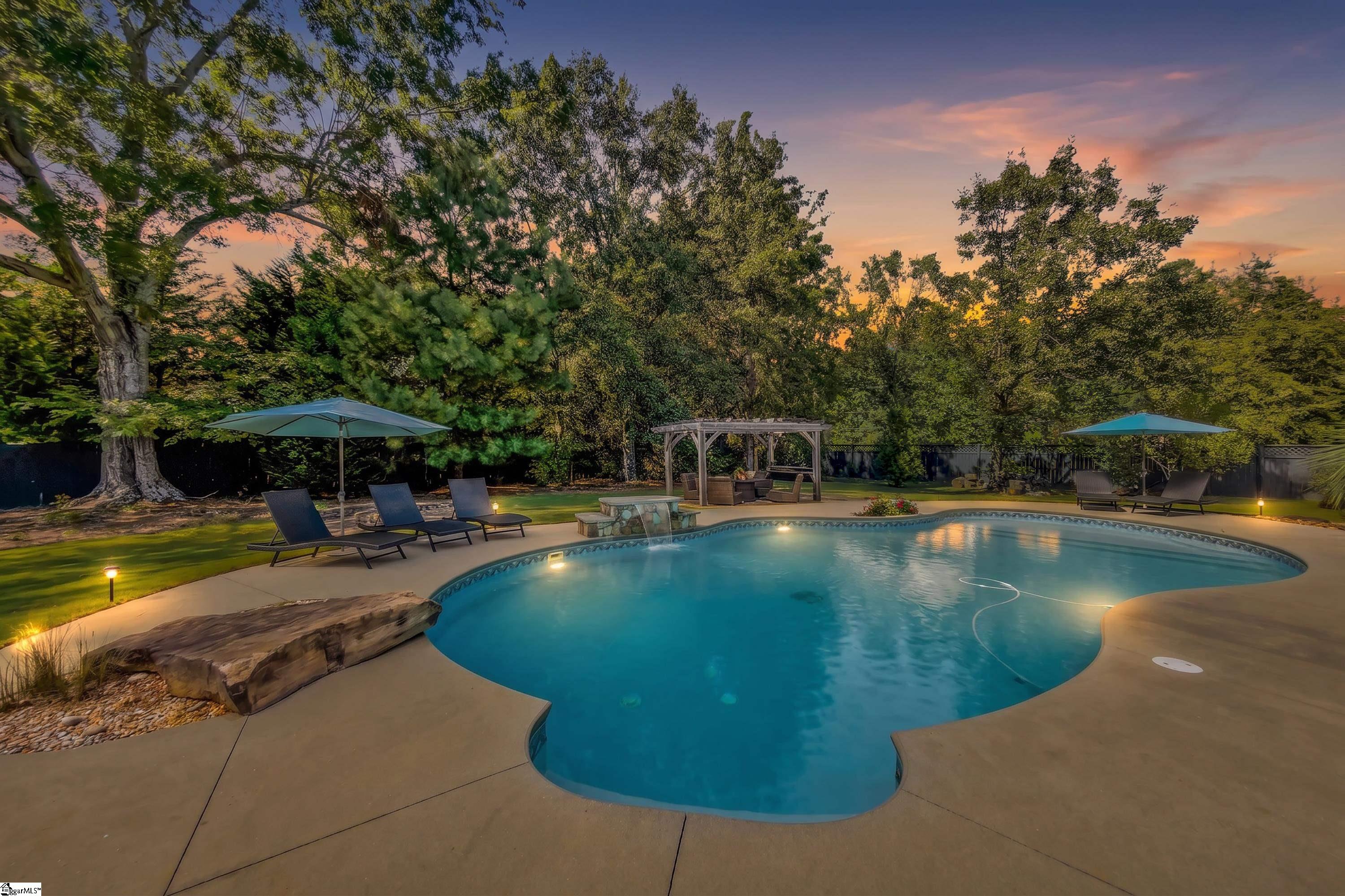 2 Stonebrook Farm Way Property Photo 1
