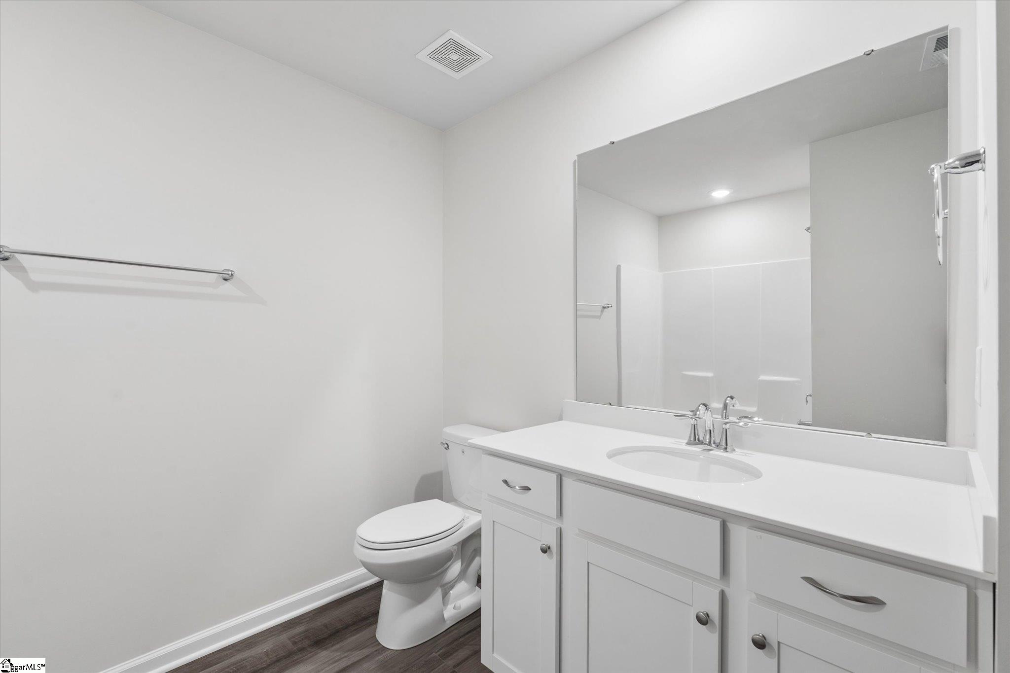 320 E Compass Way Property Photo 18