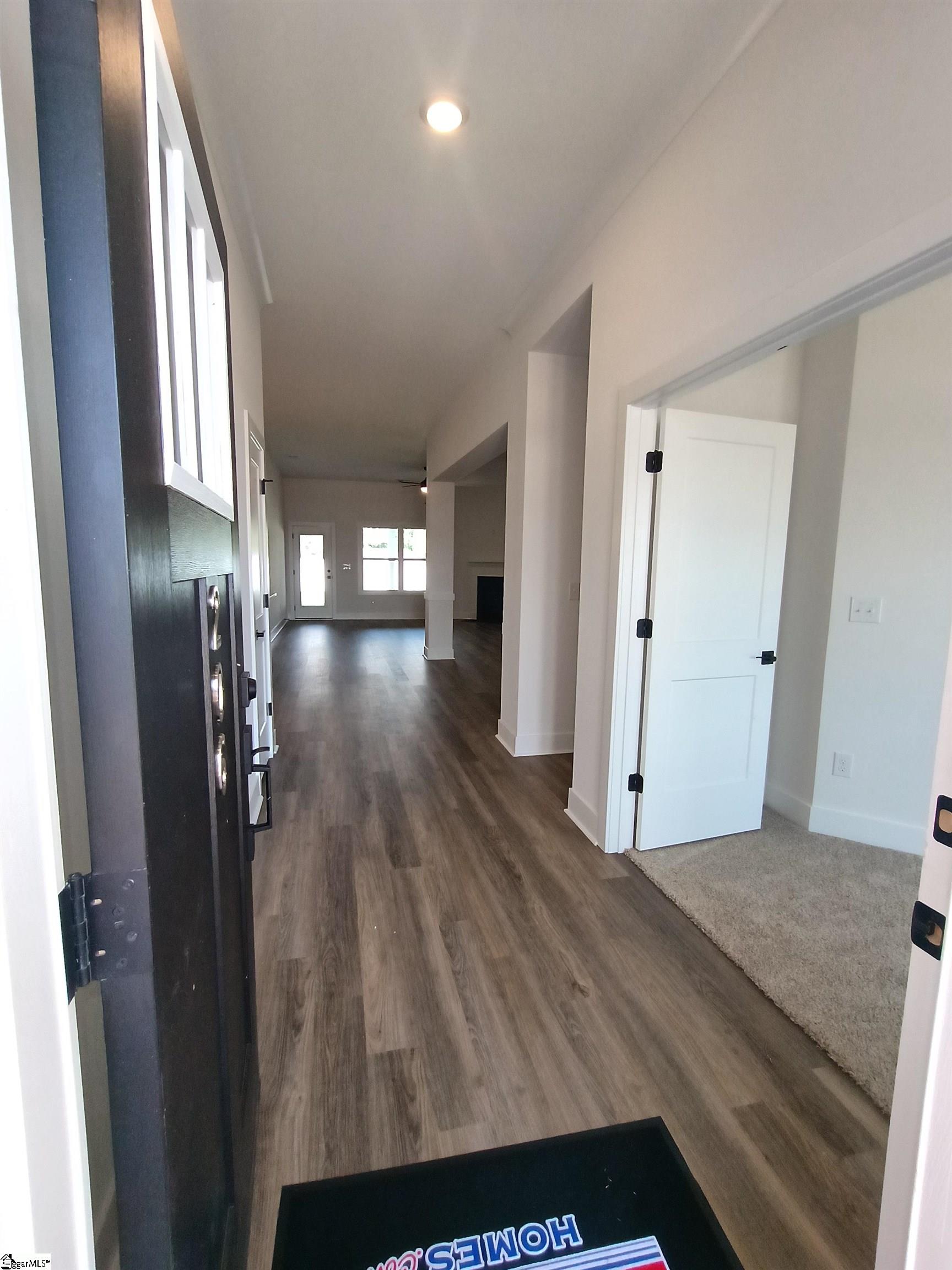 201 Glencliff Way Property Photo 2