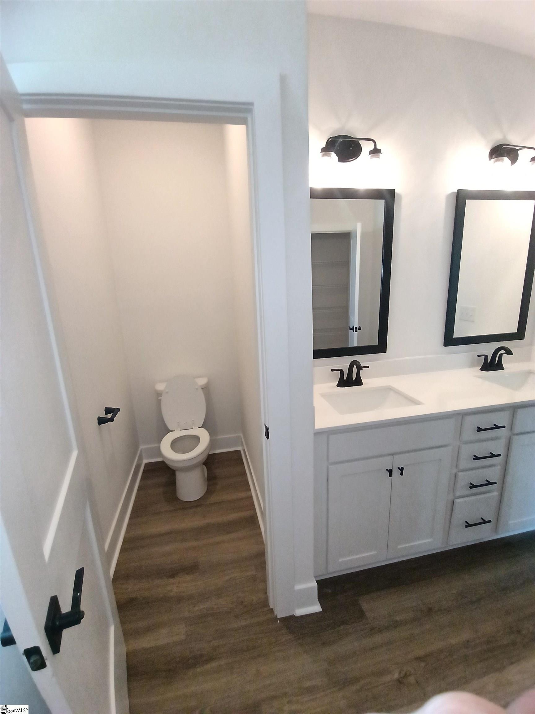 201 Glencliff Way Property Photo 11
