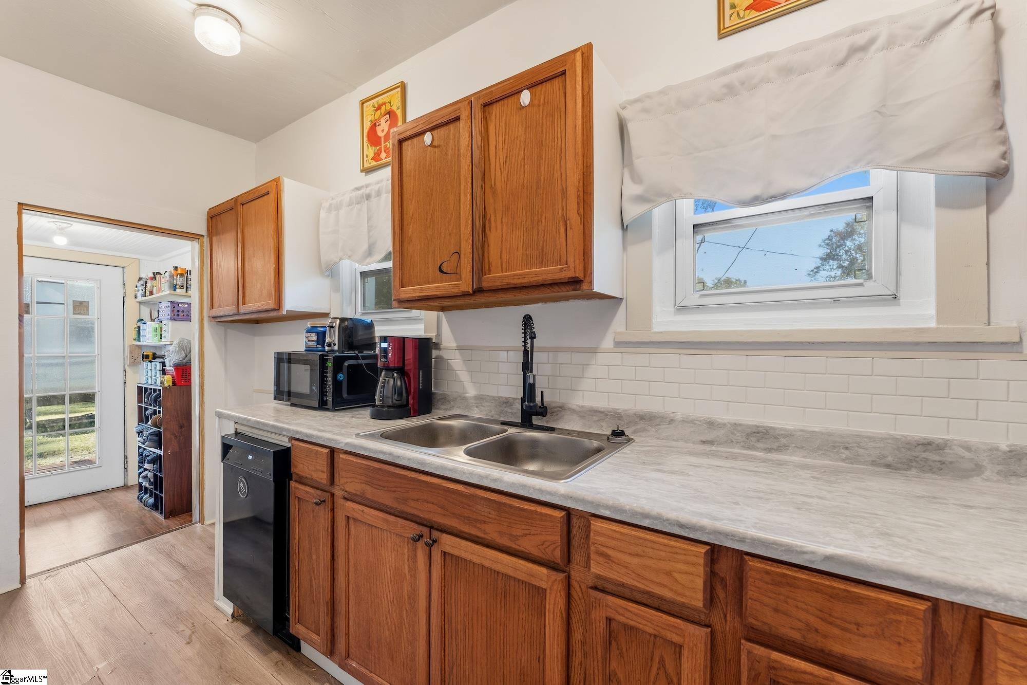 304 Langley Street Property Photo 11