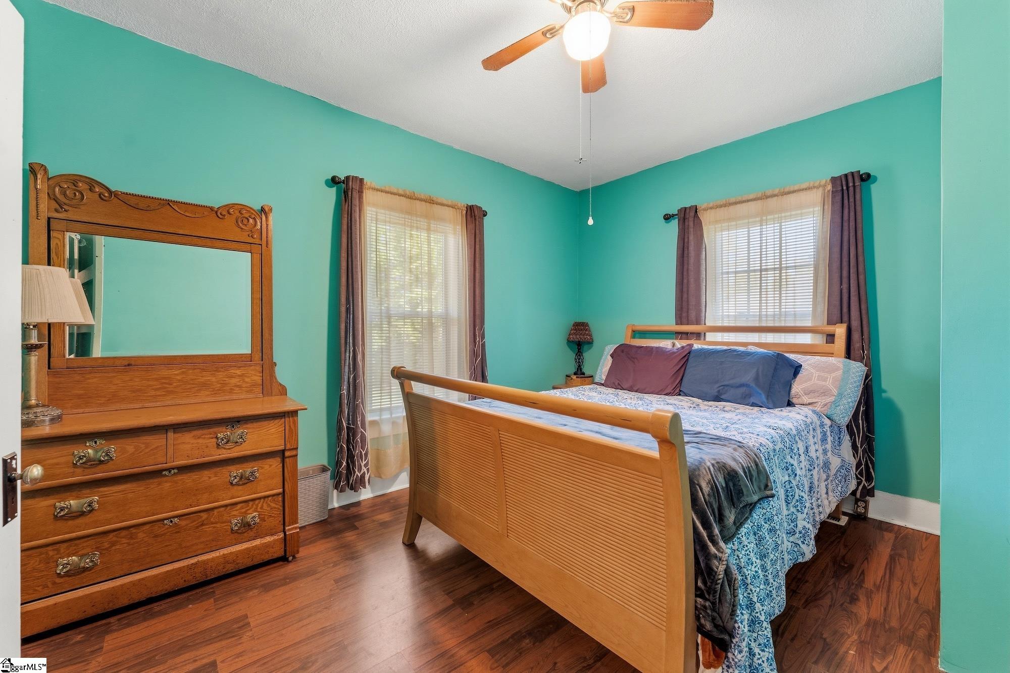 304 Langley Street Property Photo 14