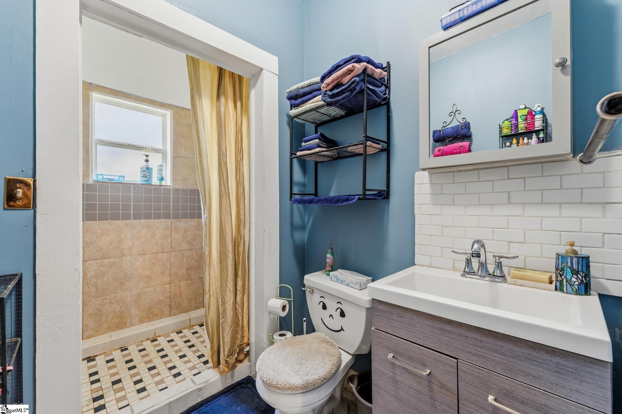 304 Langley Street Property Photo 17
